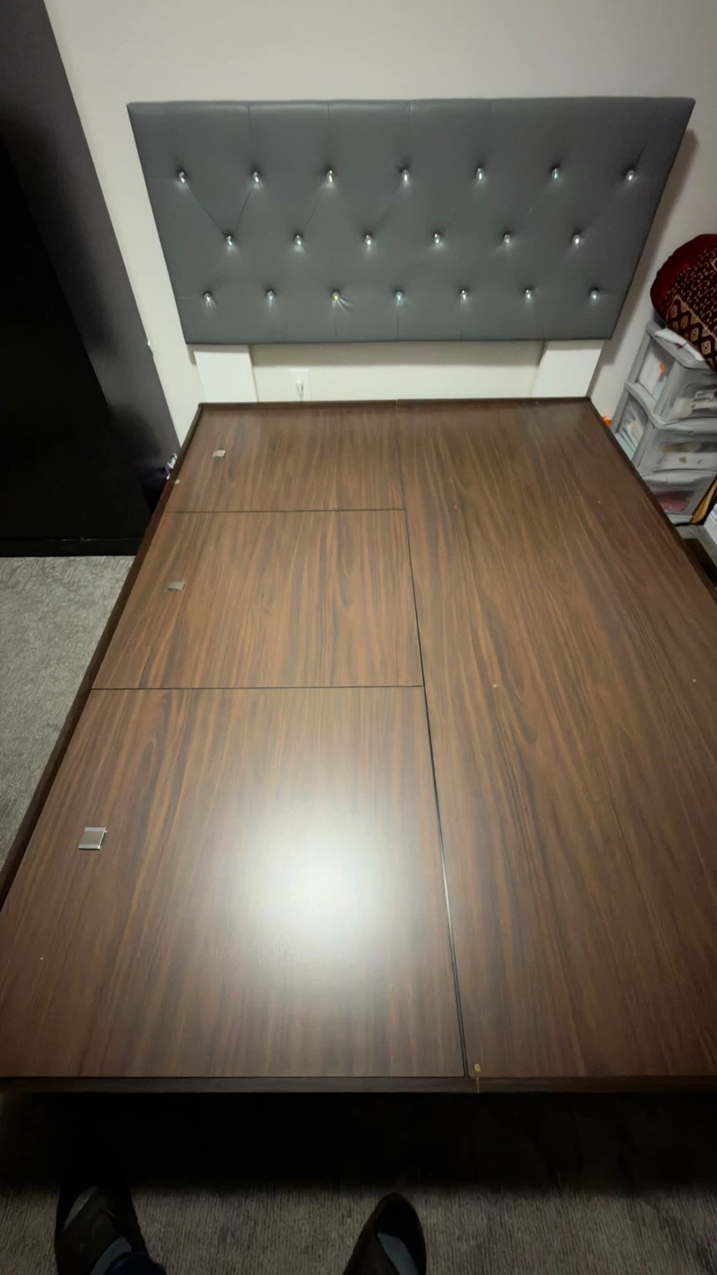 Wooden Platform Bed Frame with Headboard - photo 5