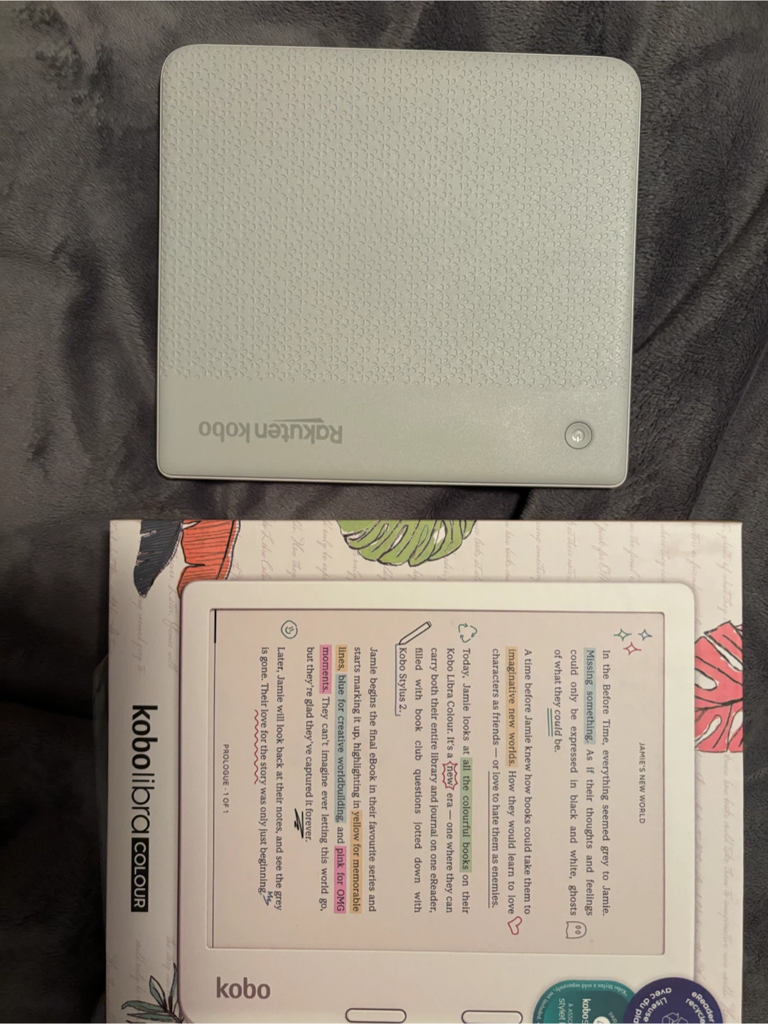 Kobo Libra Colour with case, sleeve + box - photo 2