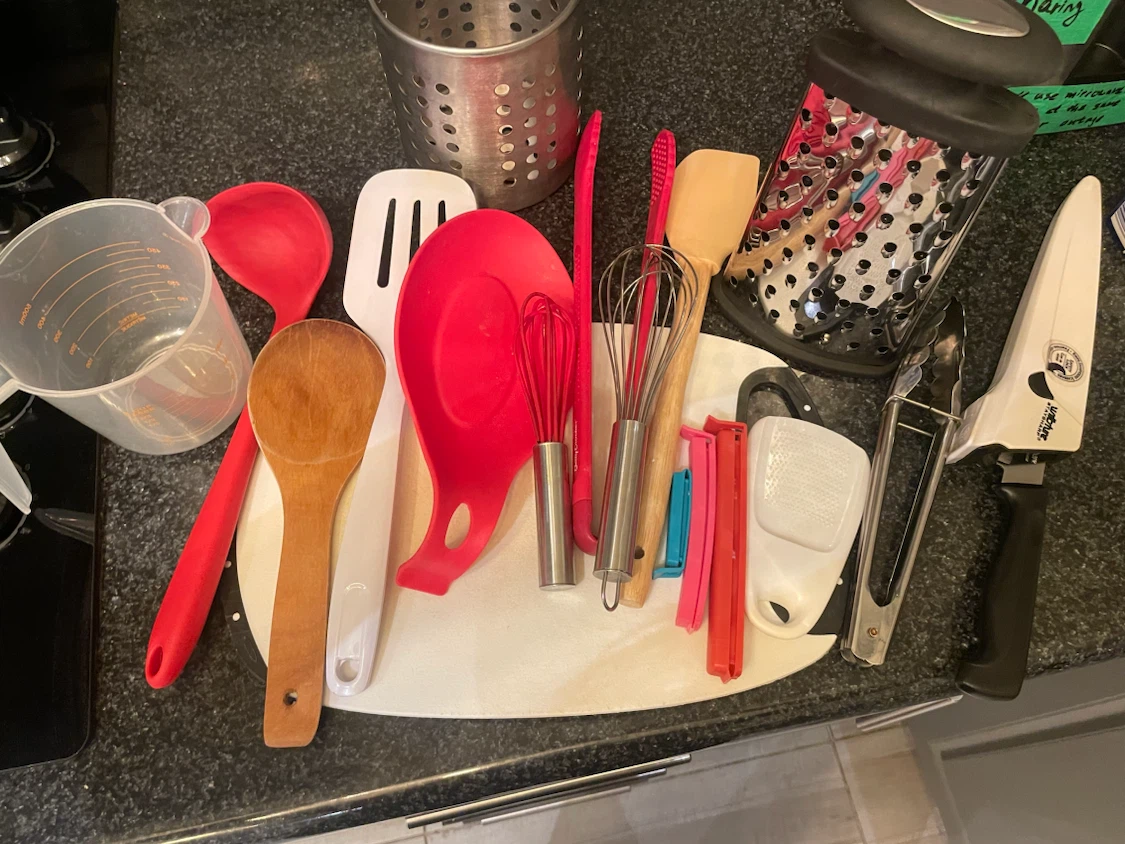 Kitchen Utensil Set and Cookware - photo 2