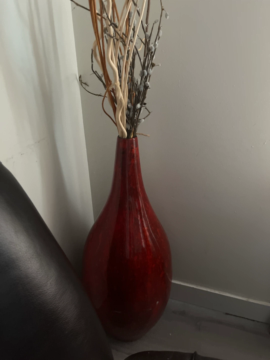 Red Decorative Vase with Natural Stems - photo 2
