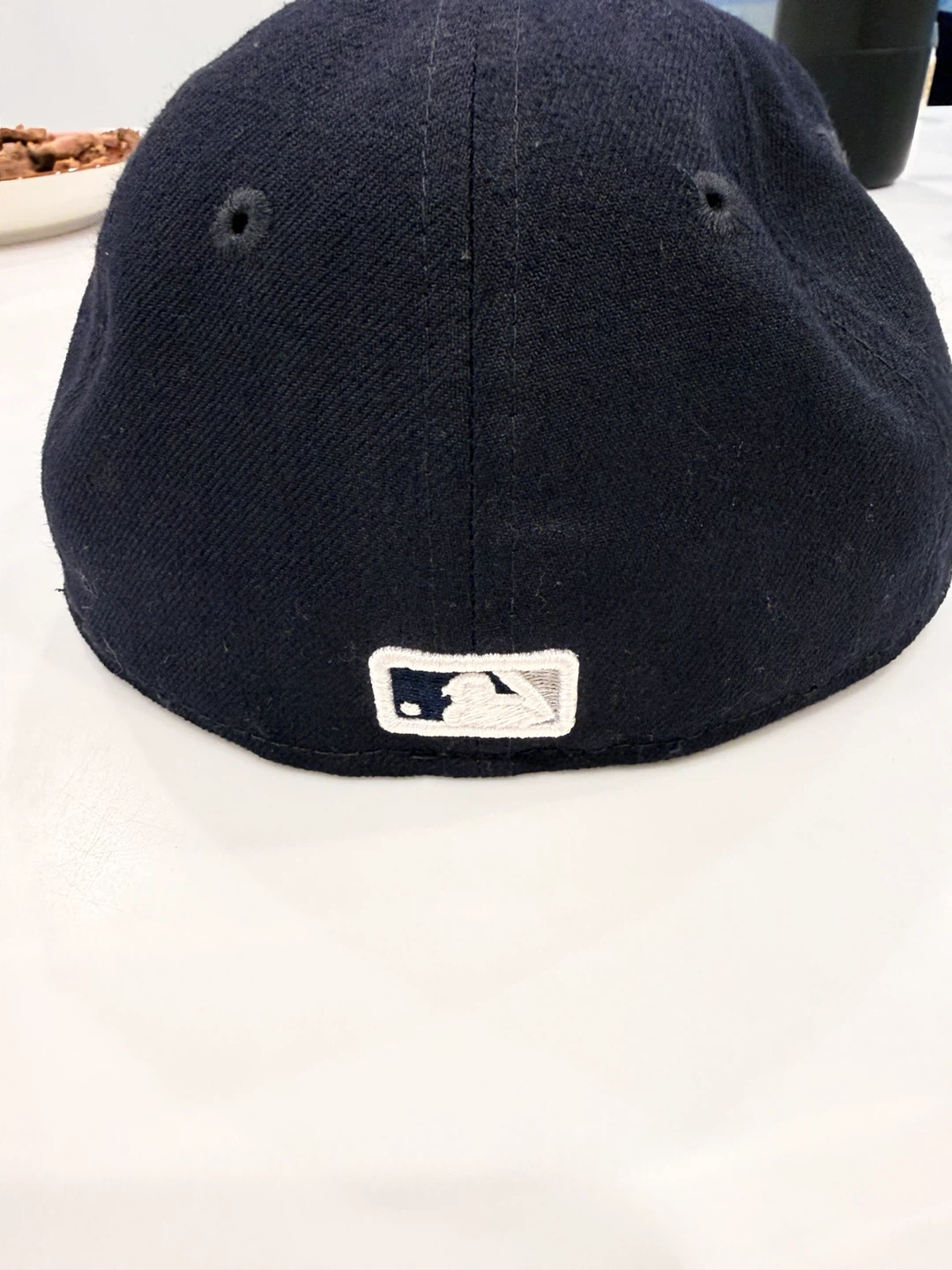 New Era Infant New York Yankees Baseball Cap Size 6 - photo 2