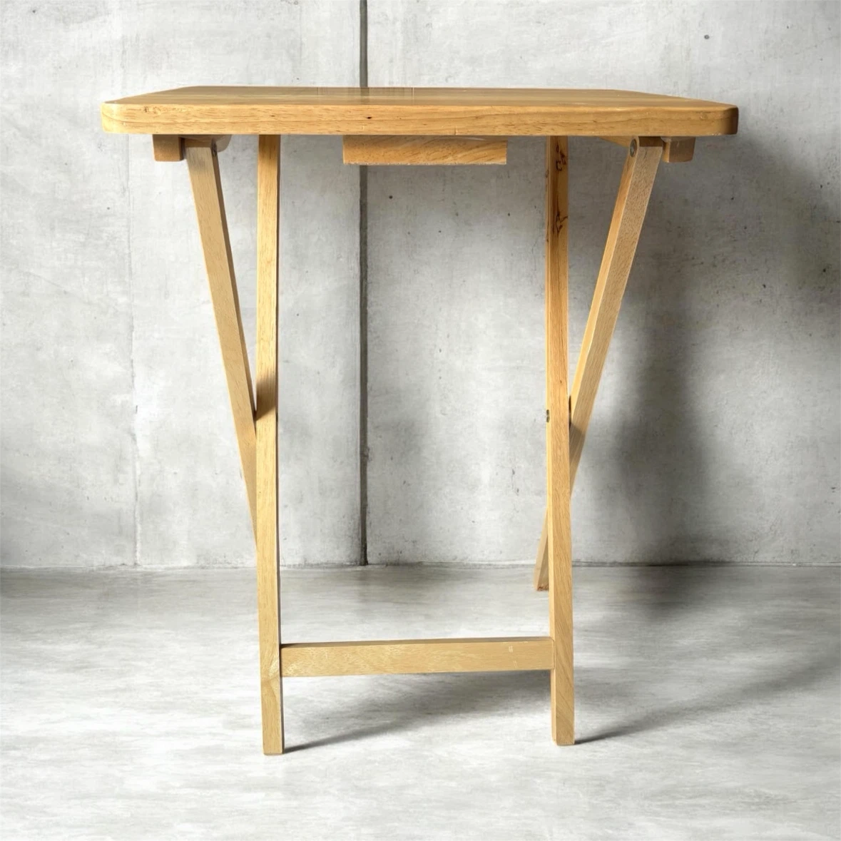 Wooden folding table GUC - photo 4
