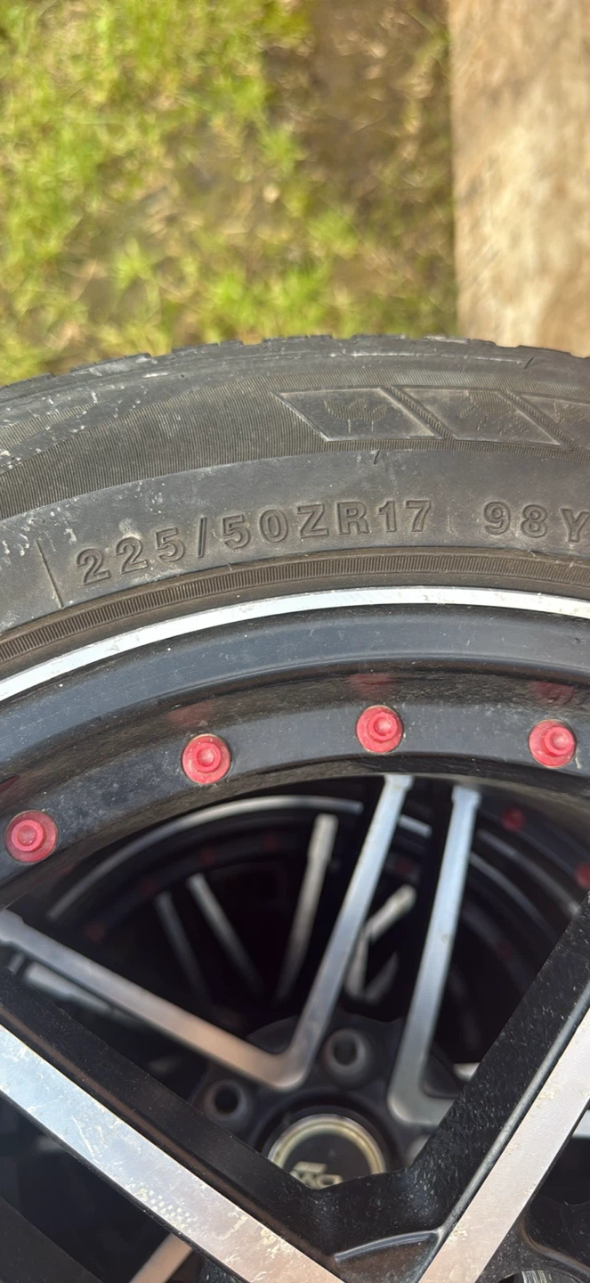 Set of 4 Rims and Tires 225/50ZR17 - photo 2