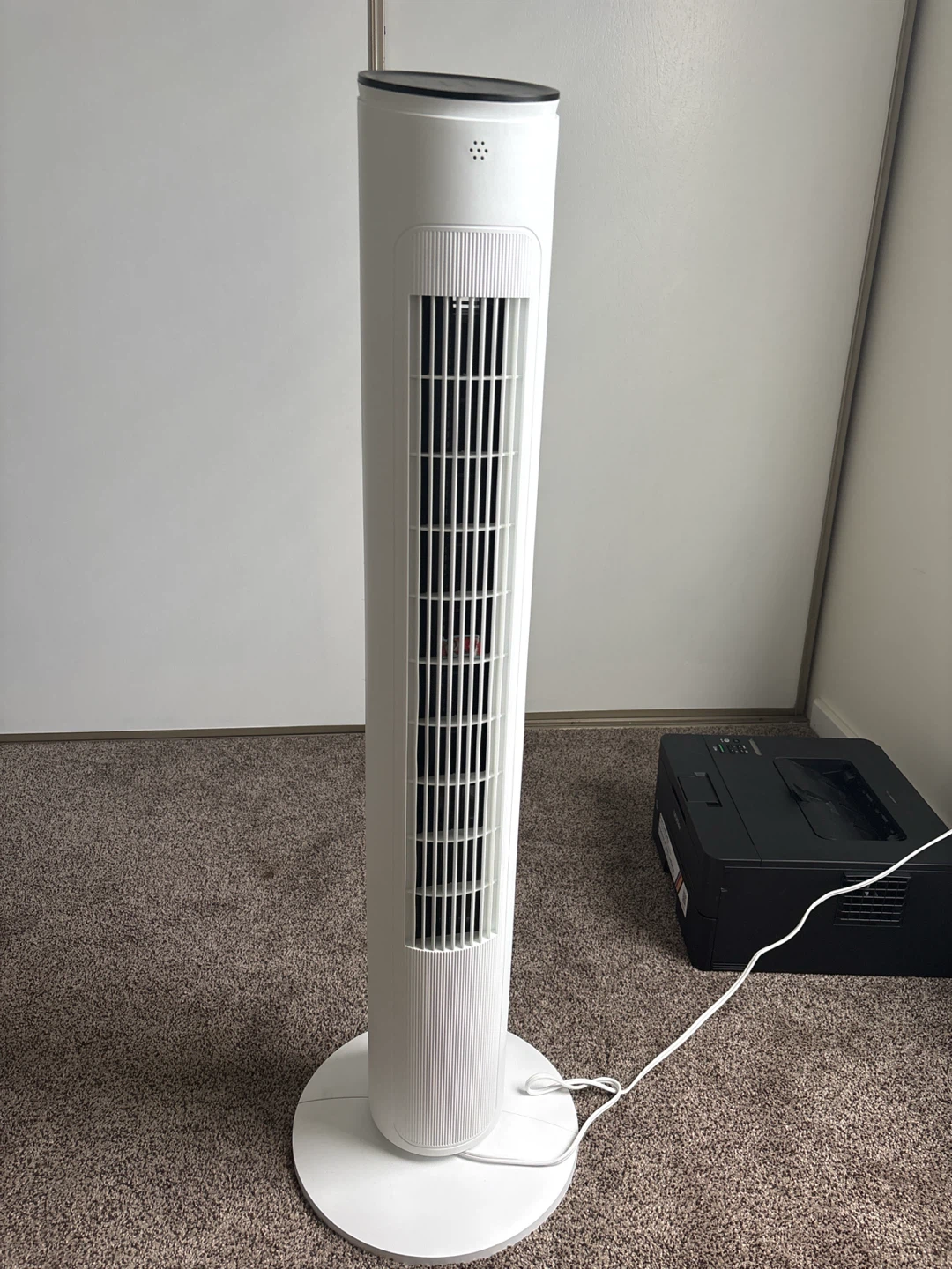 Hampton Bay White Tower Fan