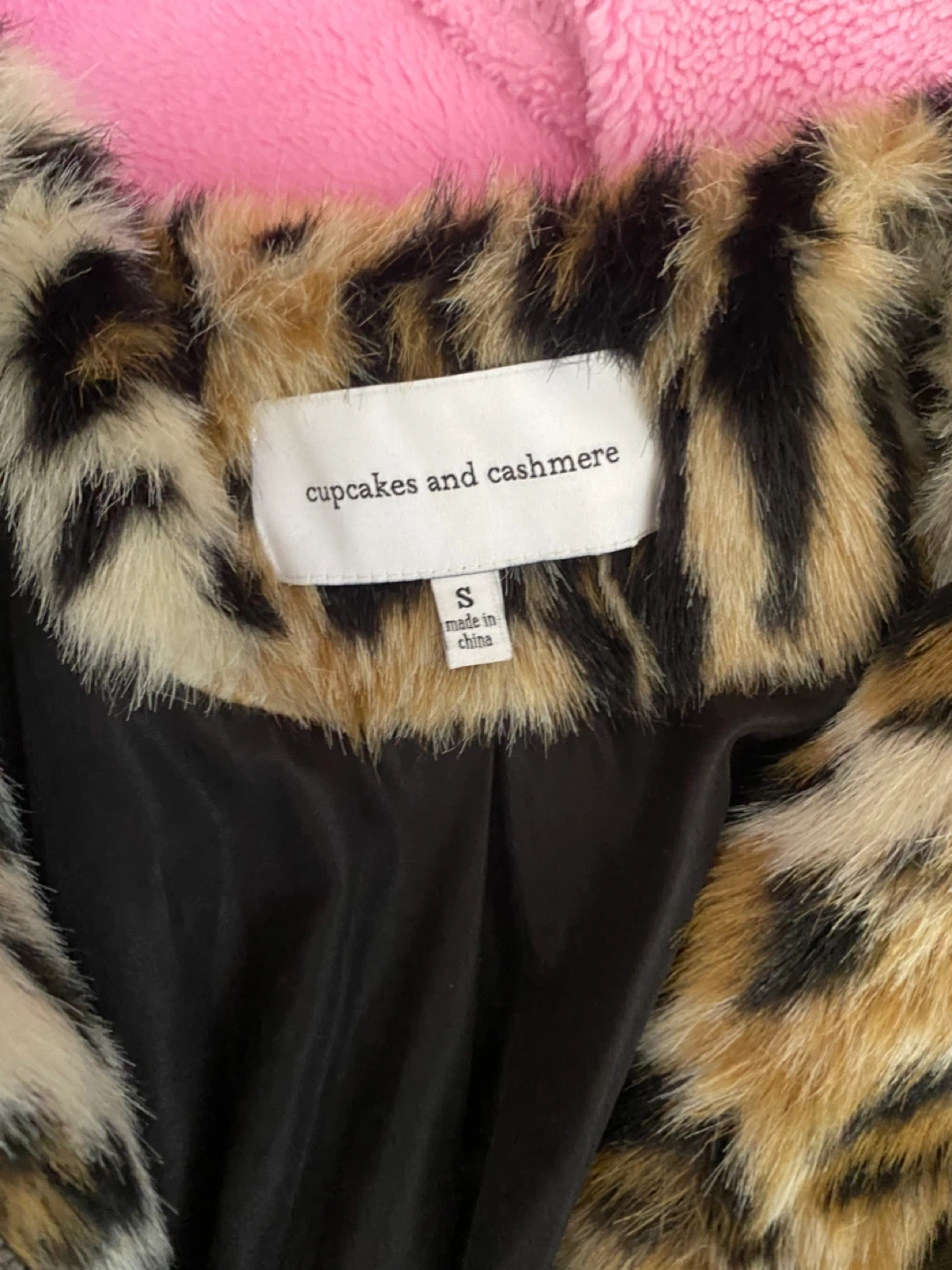 Cupcakes and Cashmere Leopard Print Faux Fur Coat - photo 2