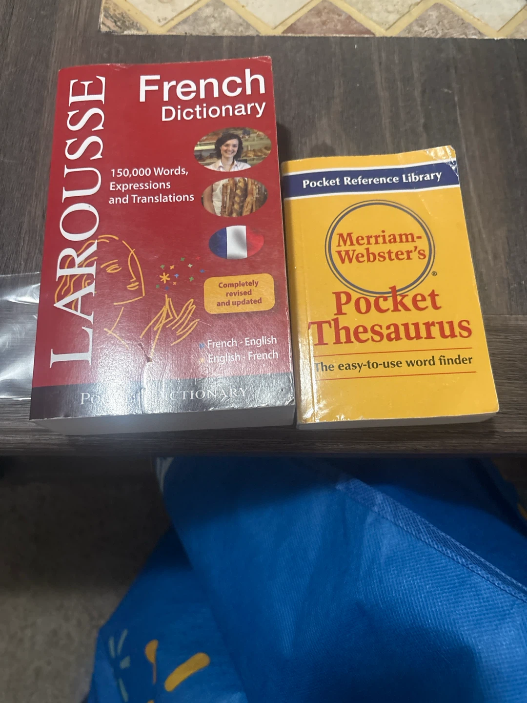 Larousse French Dictionary & Merriam-Webster Pocket Thesaurus