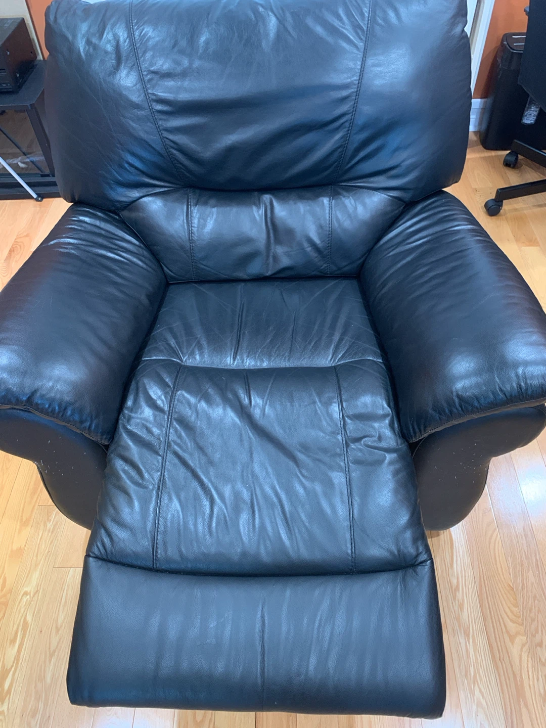 Black Leather Reclining Sofa and Loveseat Set