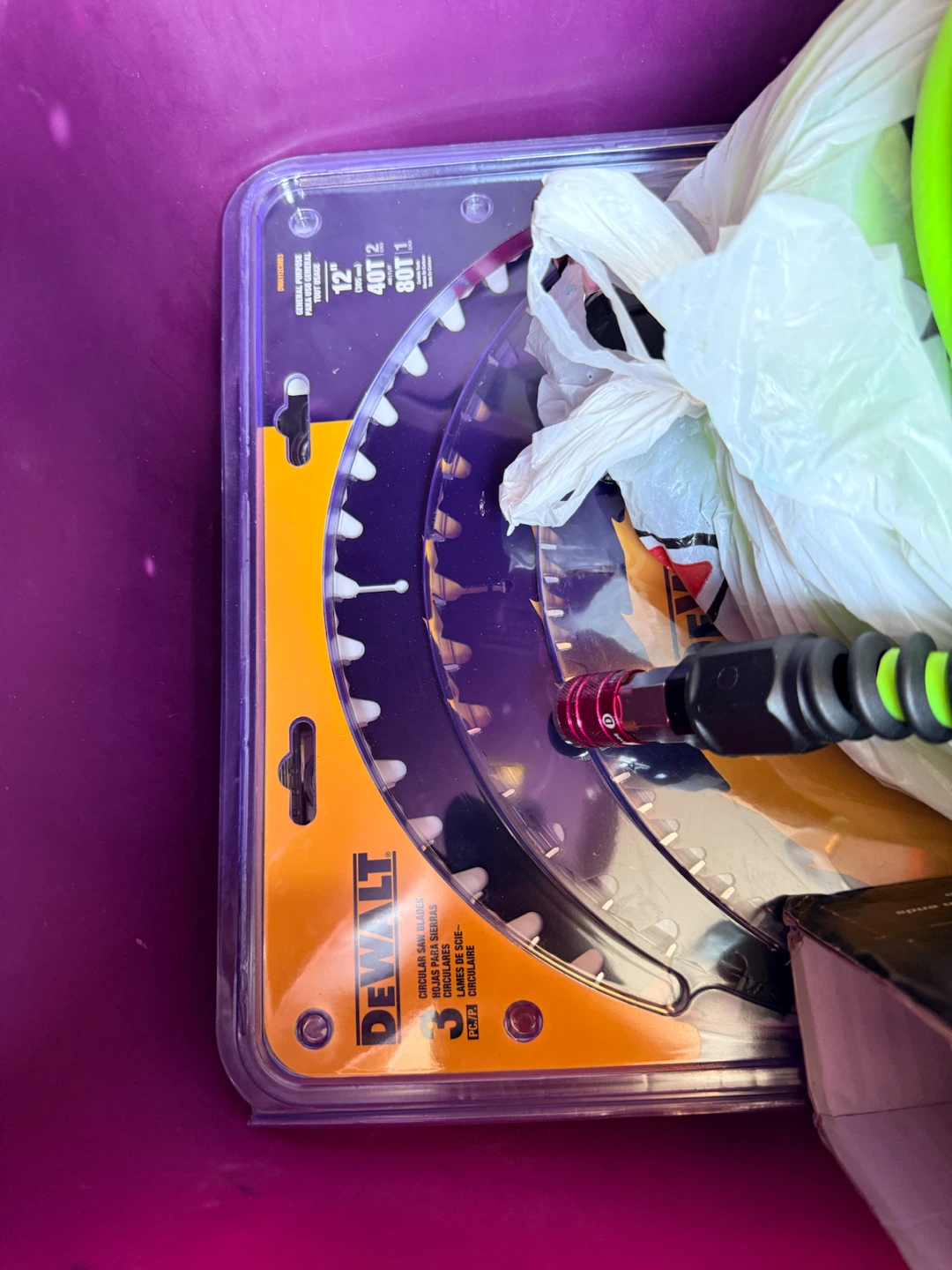 Flexzilla 25ft Air Hose and Diablo 10" Saw Blade - photo 3