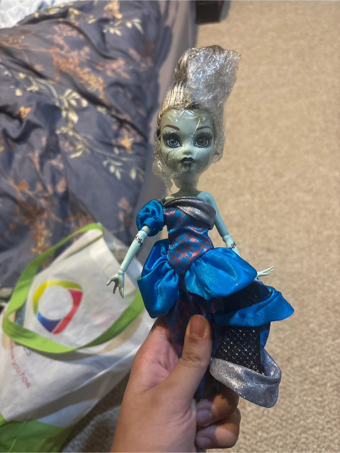 G1 and G3 Monster High Dolls and Batman Figure - photo 3