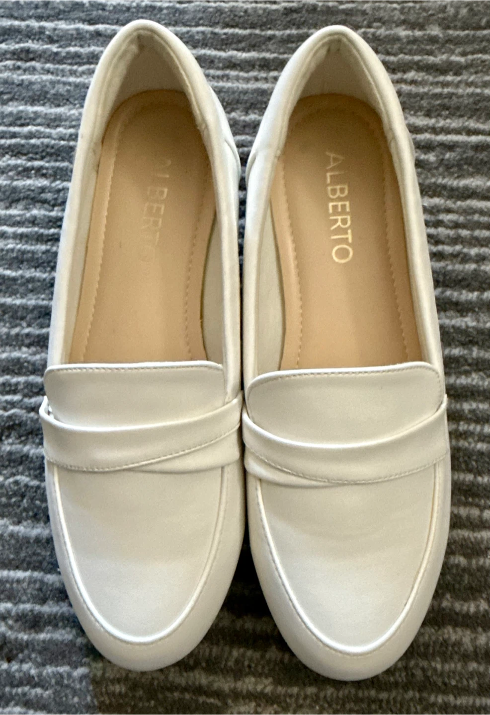 ALBERTO White Loafer Semi-Flats Size 5