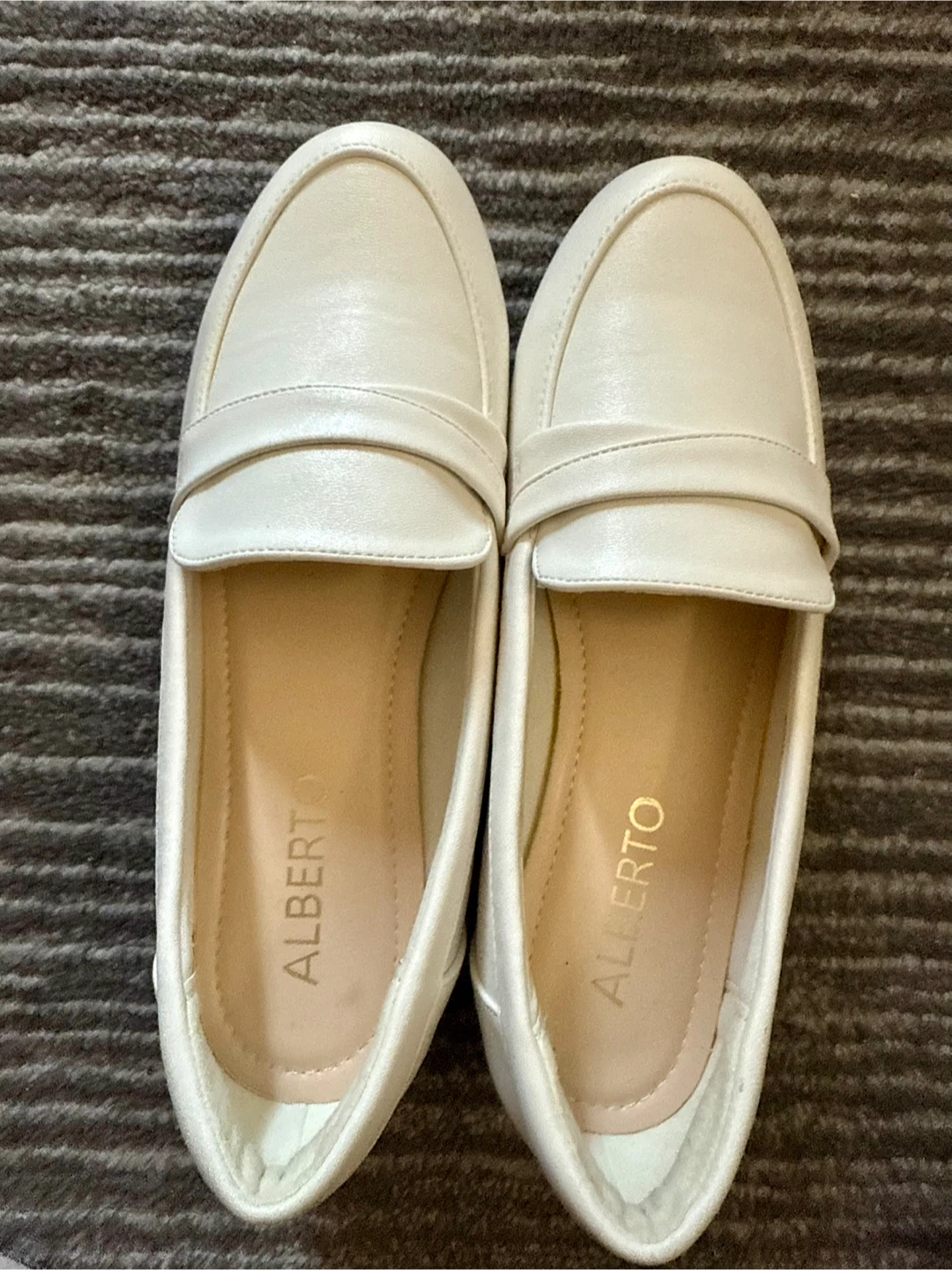ALBERTO White Loafer Semi-Flats Size 5 - photo 2