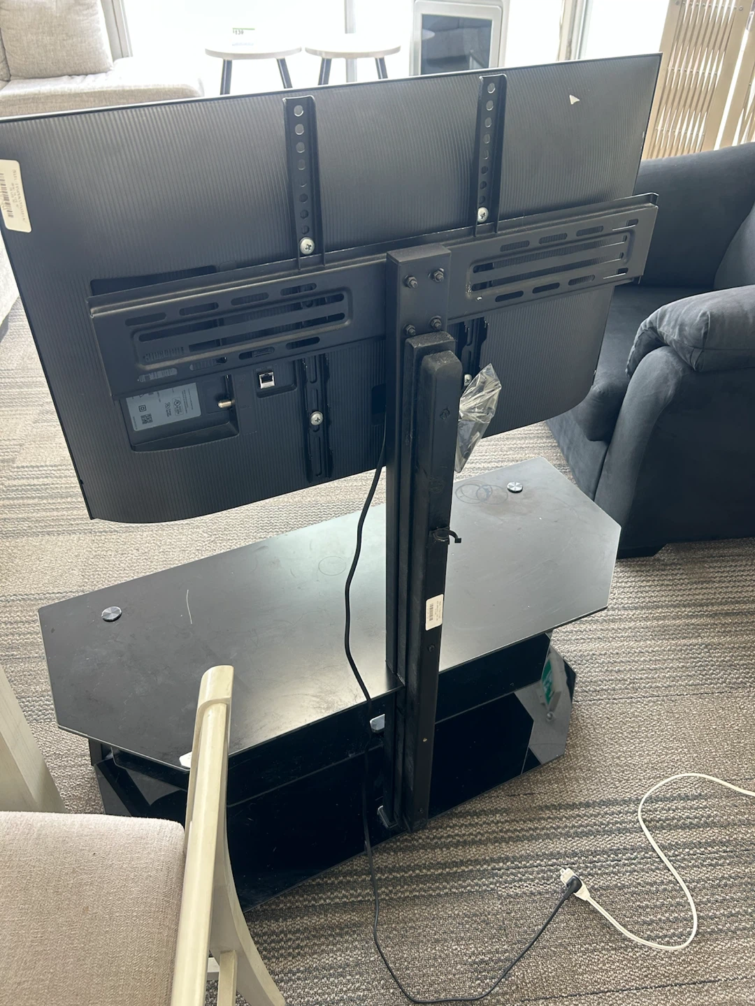 32” TV and tv stand - photo 3