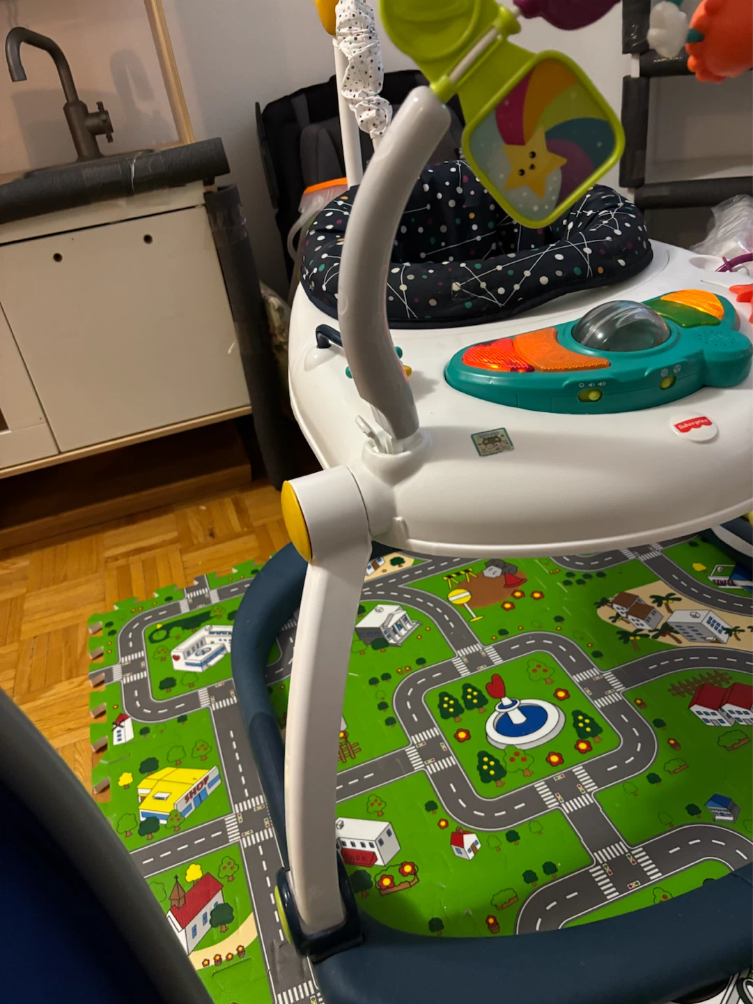 Fisher-Price Astro Kitty SpaceSaver Jumperoo - photo 5