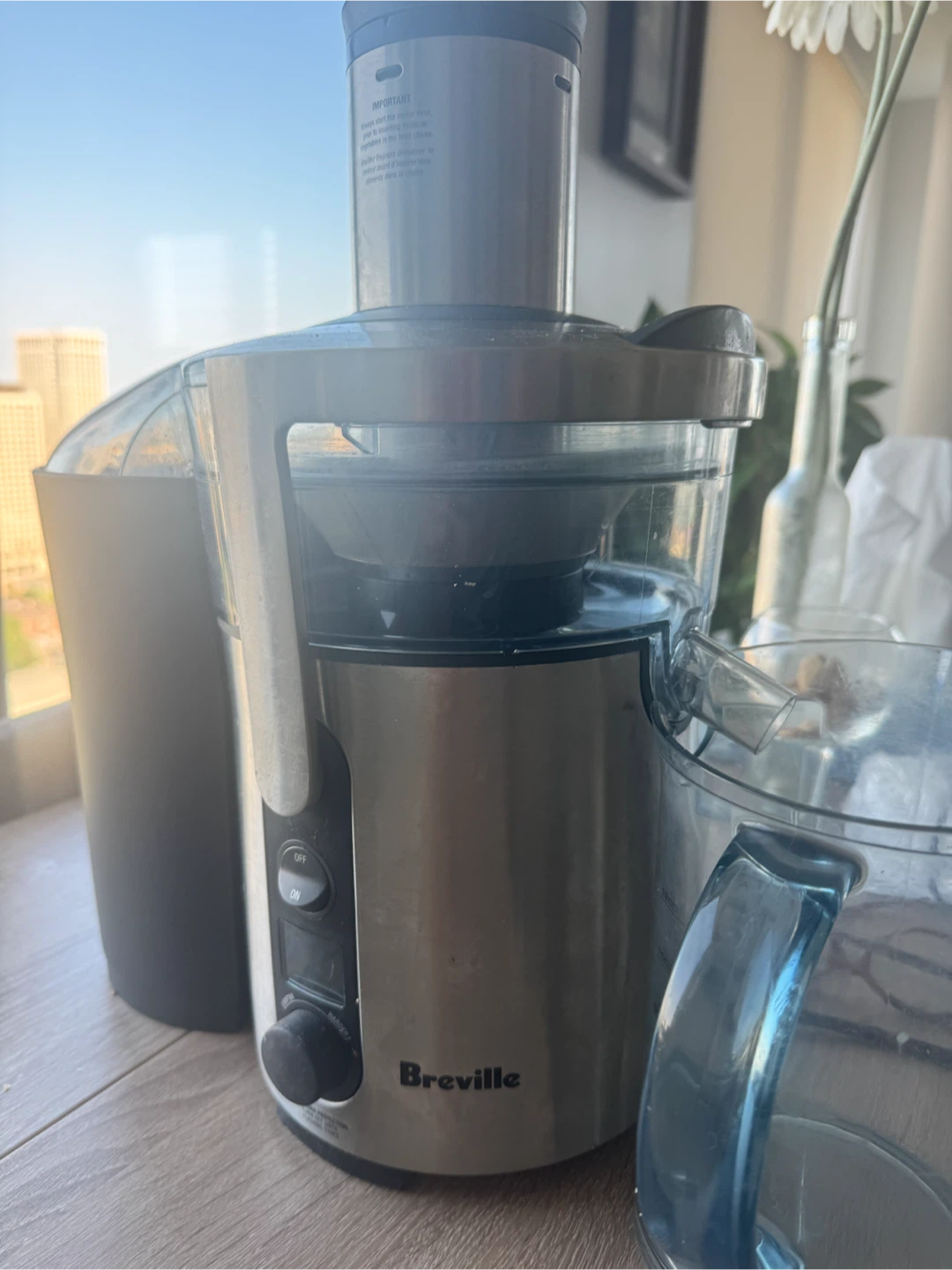 Breville Juicer