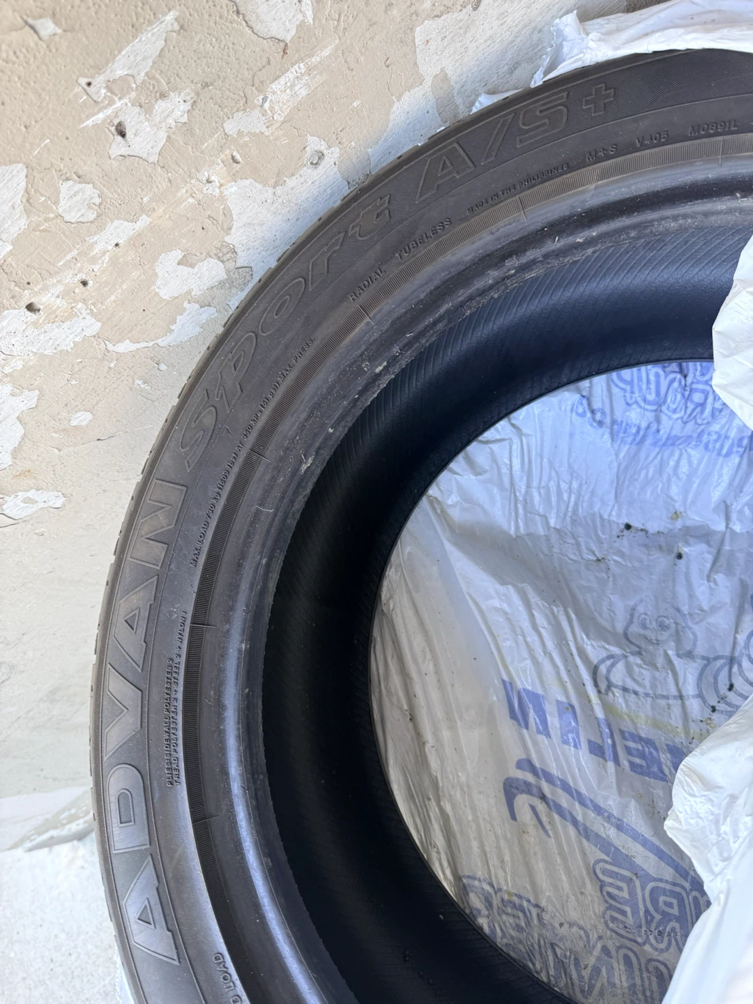 Yokohama ADVAN Sport A/S+ Tire 225/50R18 97V - photo 3