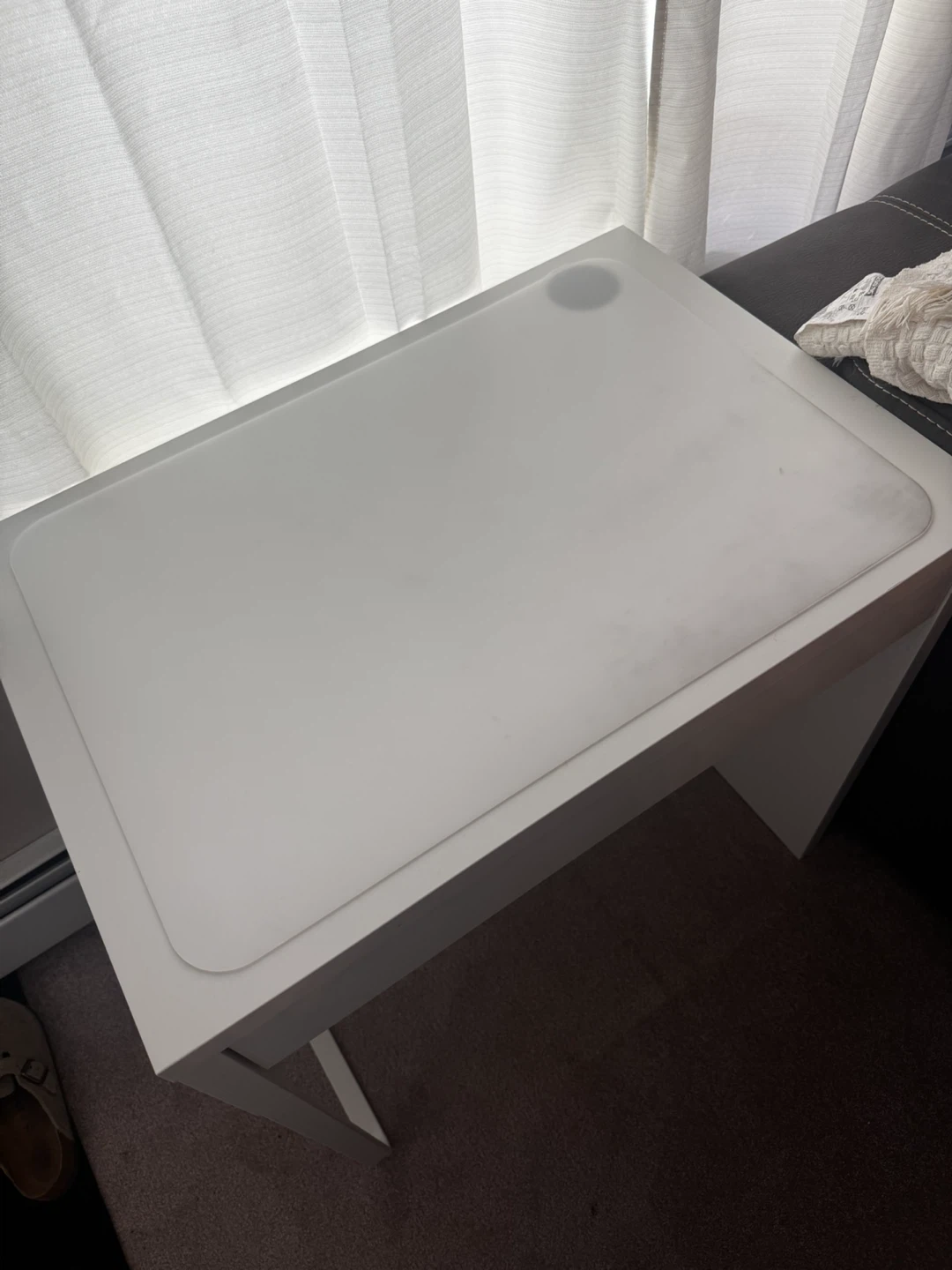 White Desk with Drawer - photo 2