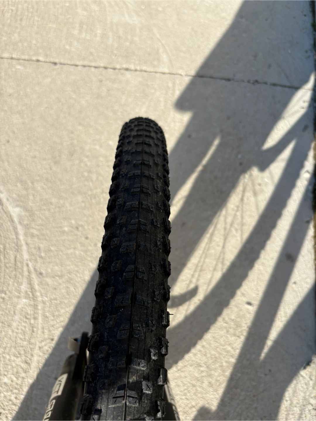 Trek Marlin 5 mountain bike - photo 3