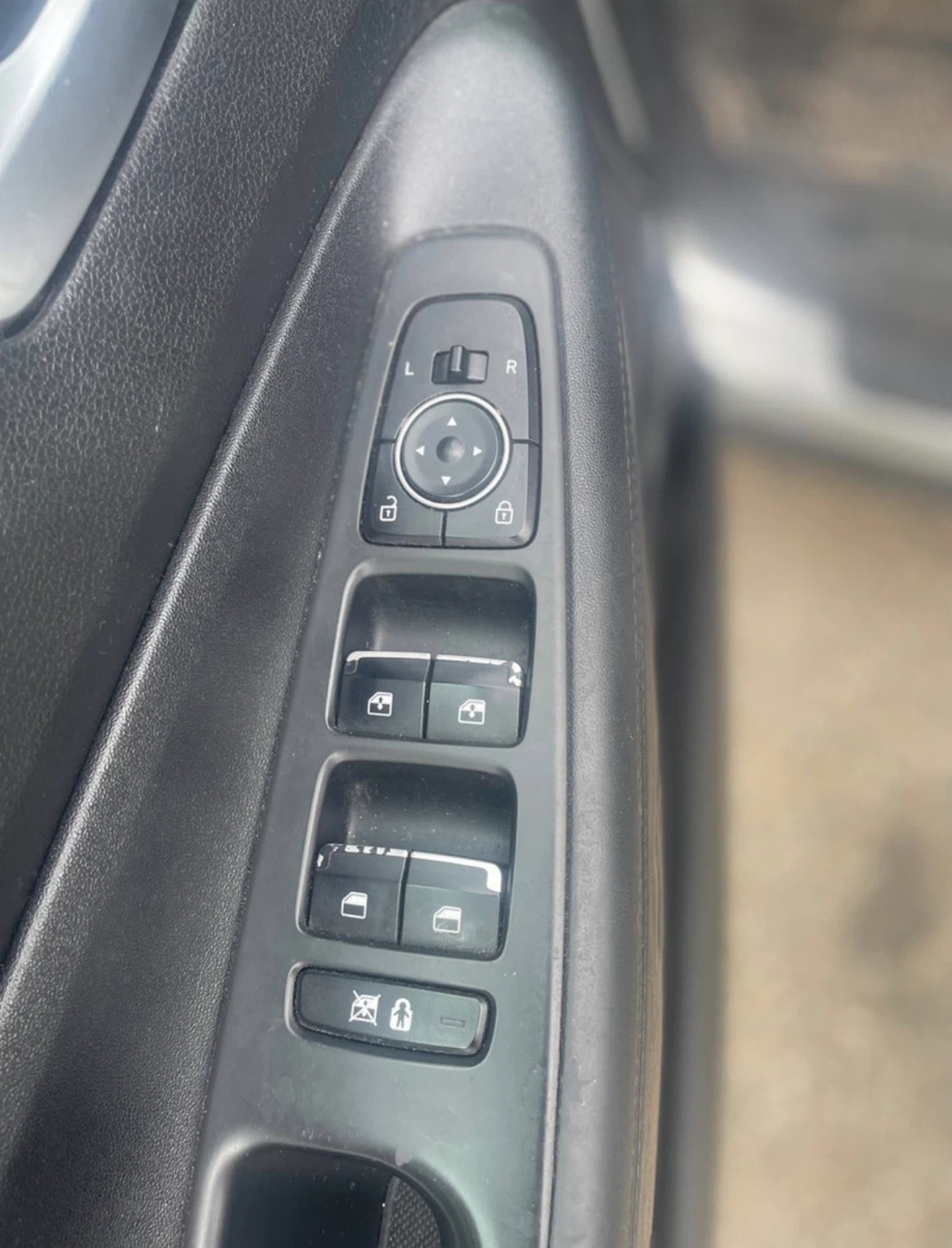 Suv - photo 2