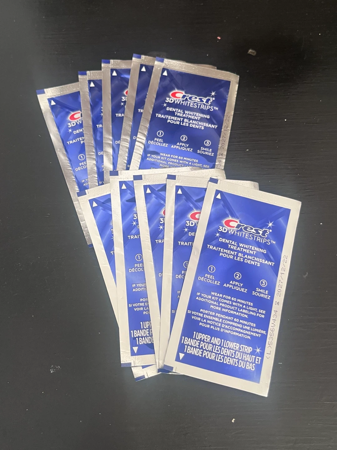 Crest 3D Whitestrips - 10 Pouches, Unused - photo 3