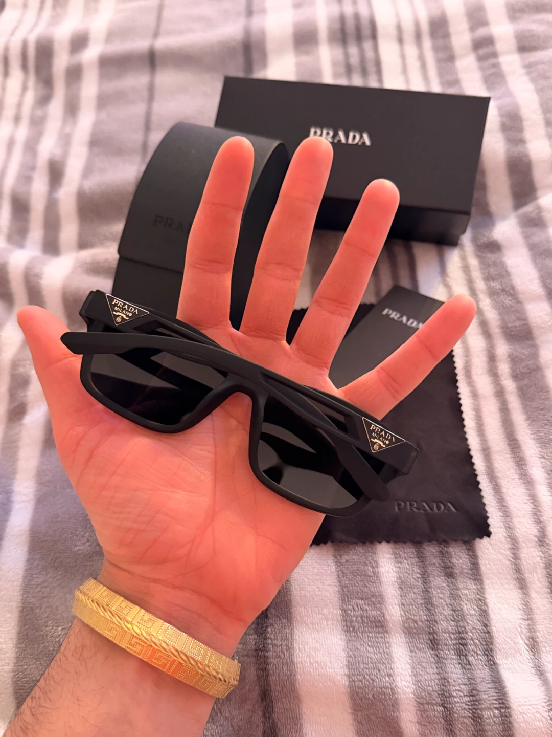Prada Sunglasses - photo 2