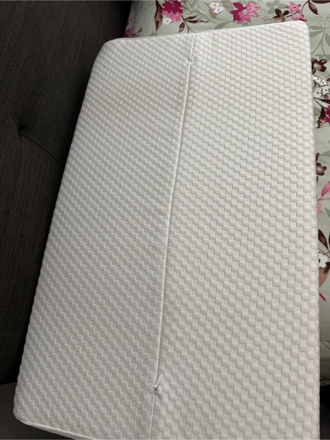 White Memory Foam Pillow - photo 2