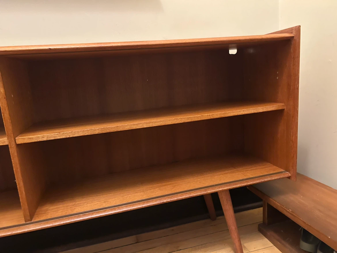 Vintage MCM Teak Wood Credenza Sideboard - photo 4