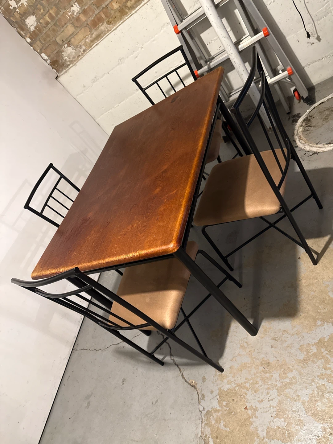 Wood Dining Table with 4 Metal Chairs - photo 2