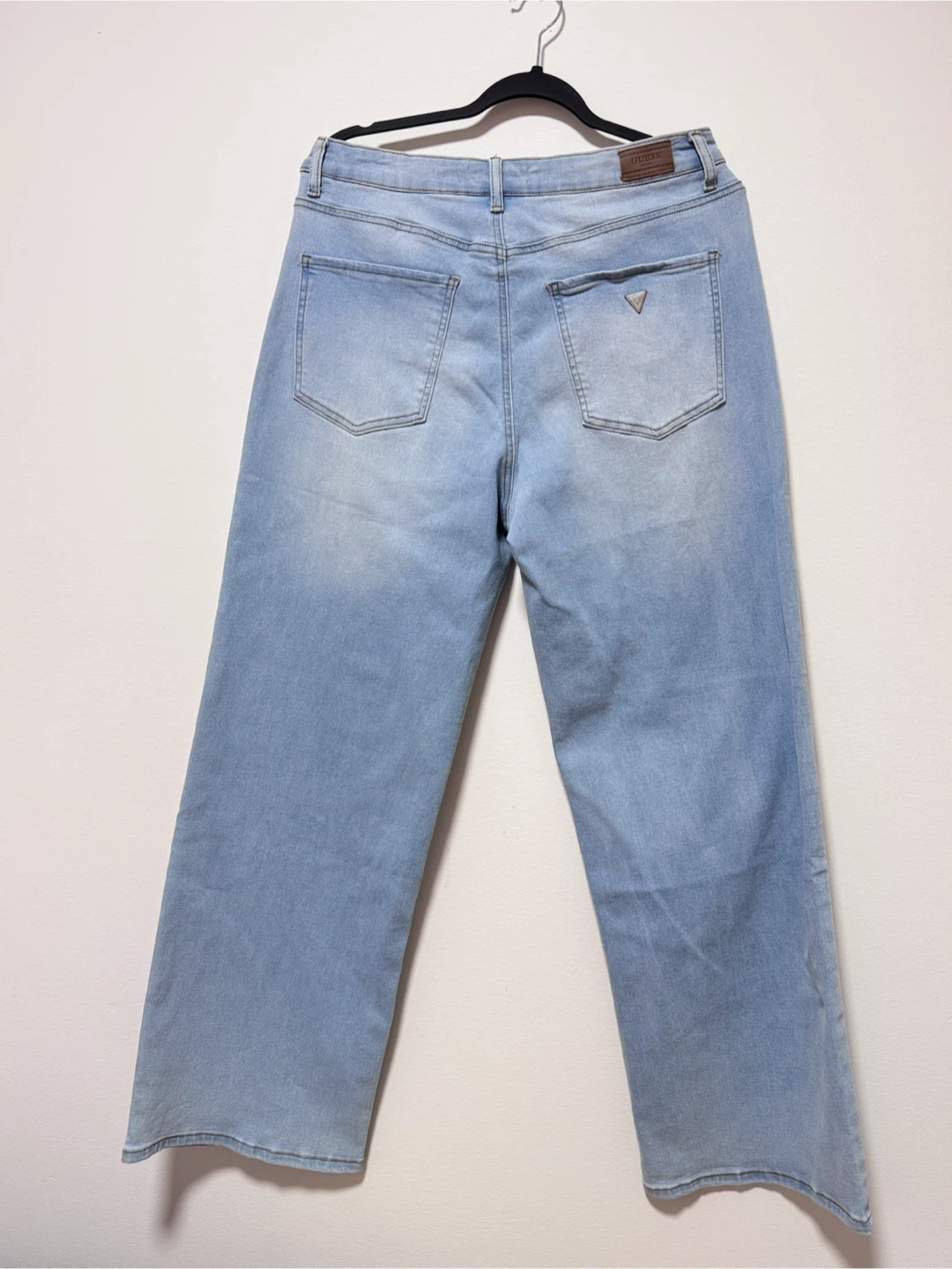 GUESS Dara NWT Ultra HR Wide Leg Jeans Women’s 32x31 Light Wash - photo 2
