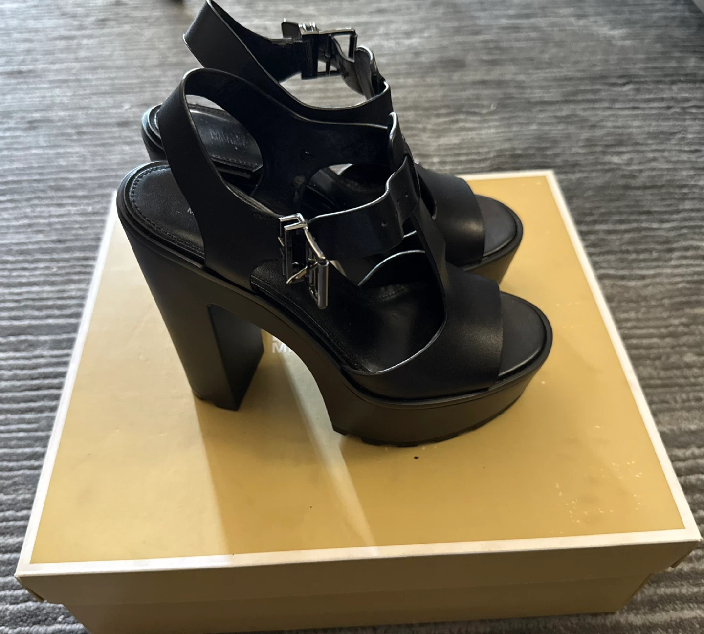 Michael Kors "Sinead" Platform Sandals - photo 5