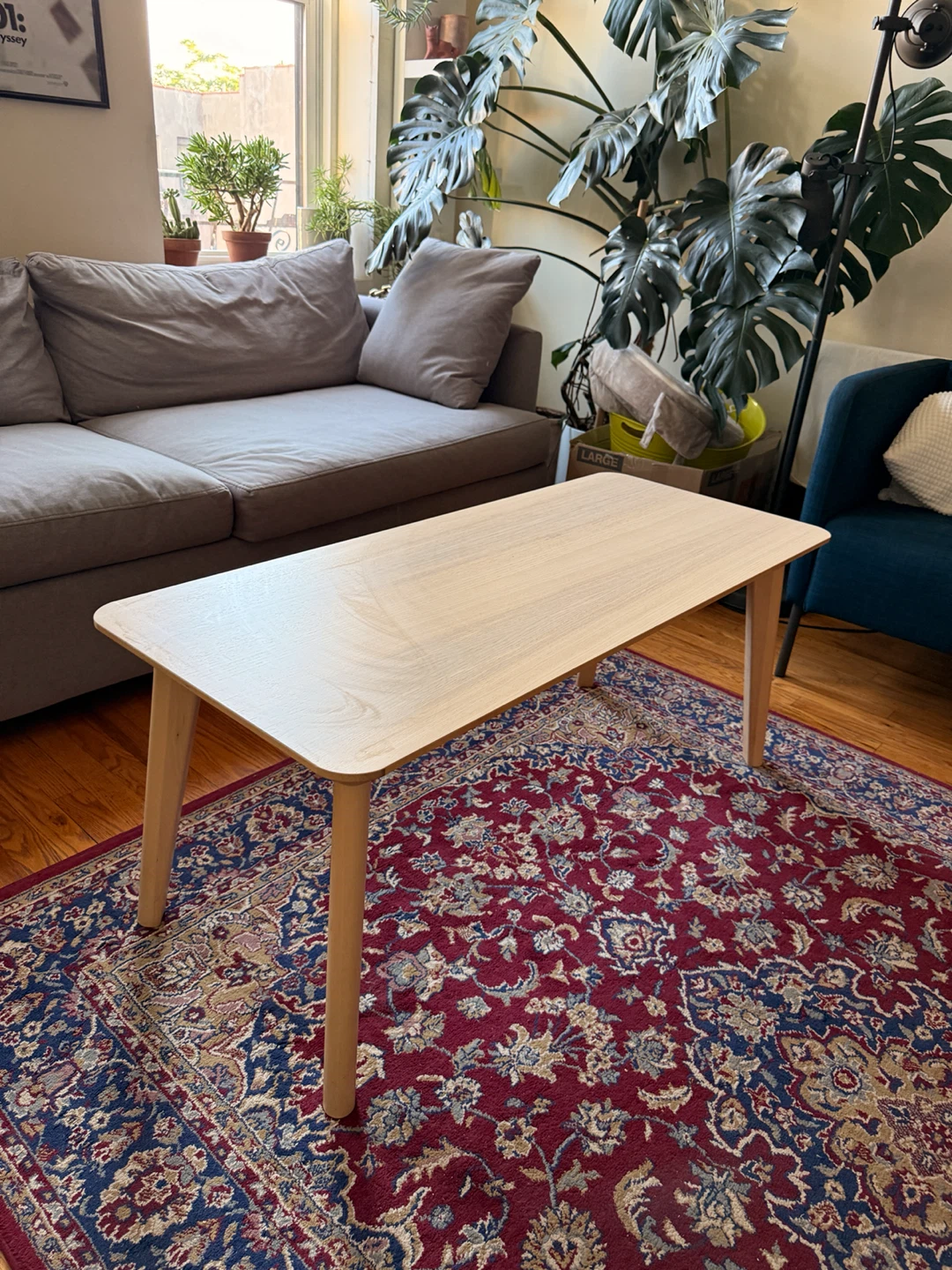 Light Wood Coffee Table - photo 2
