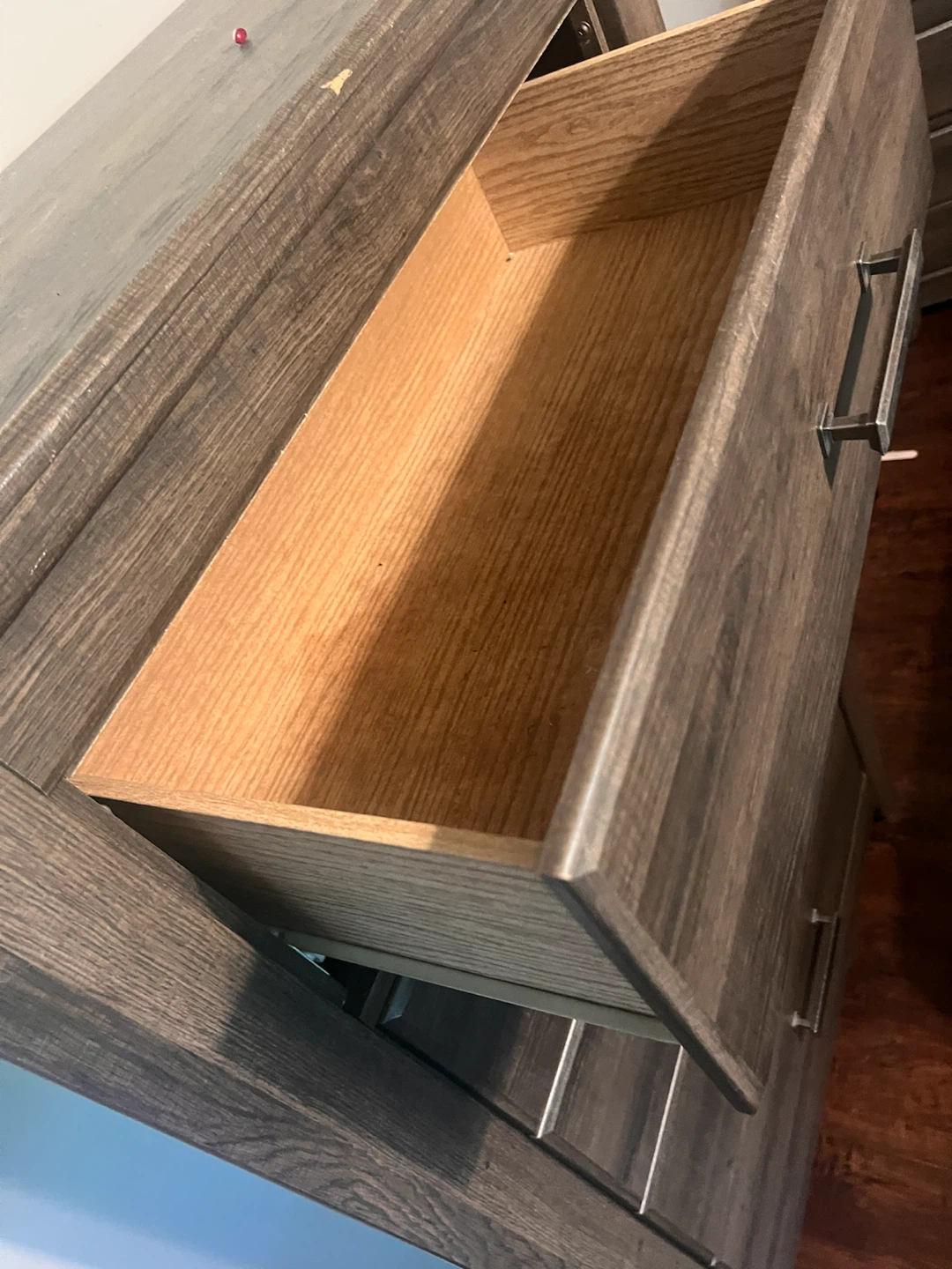 Dark Wood 5-Drawer Dresser - photo 3