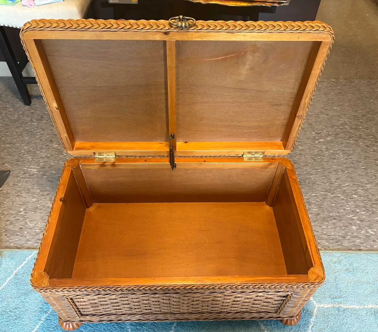 Wicker Storage Chest Trunk - photo 2