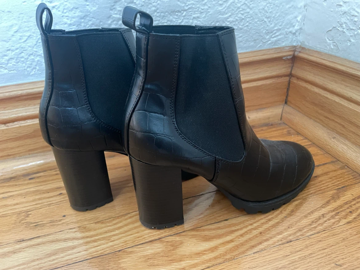 Black Faux crocs Chelsea Boots
