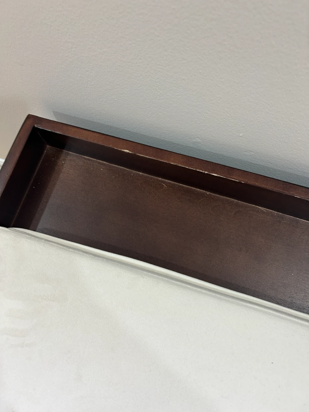Dark Wood Storage Bench with Cream Cushion - photo 3