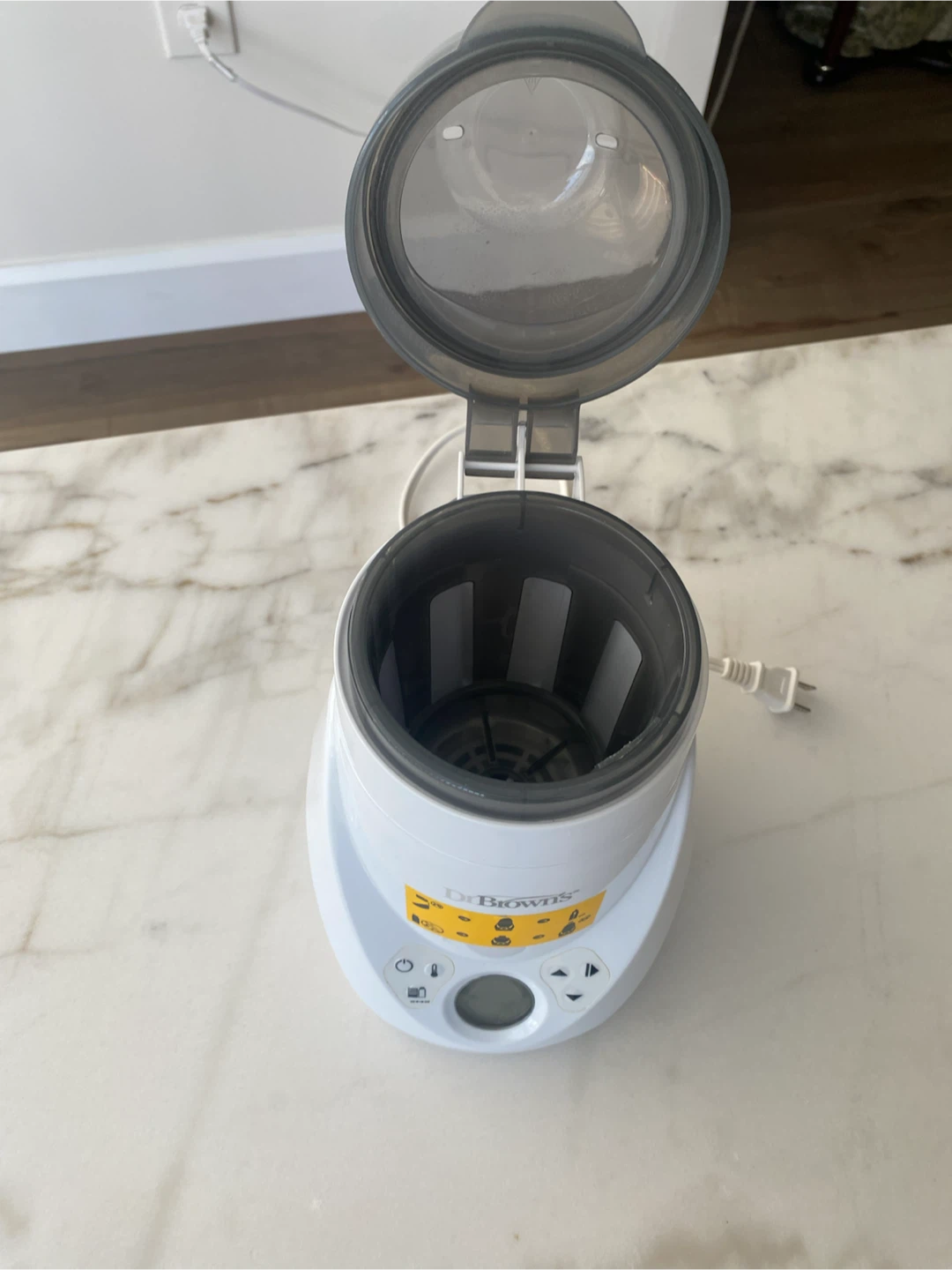 Dr. Brown's Bottle Warmer - photo 5