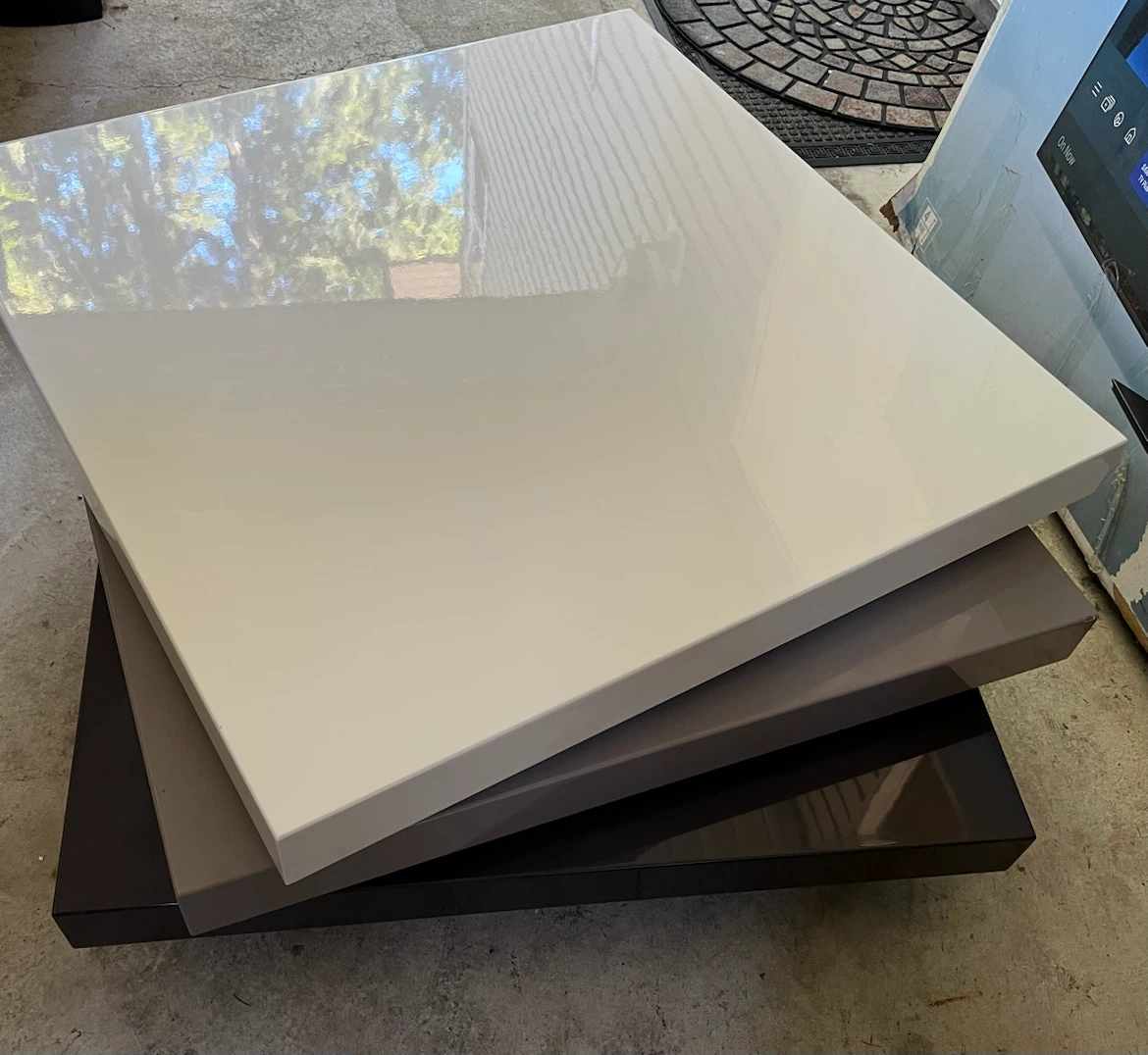 Katie Rotating Coffee Table - photo 3