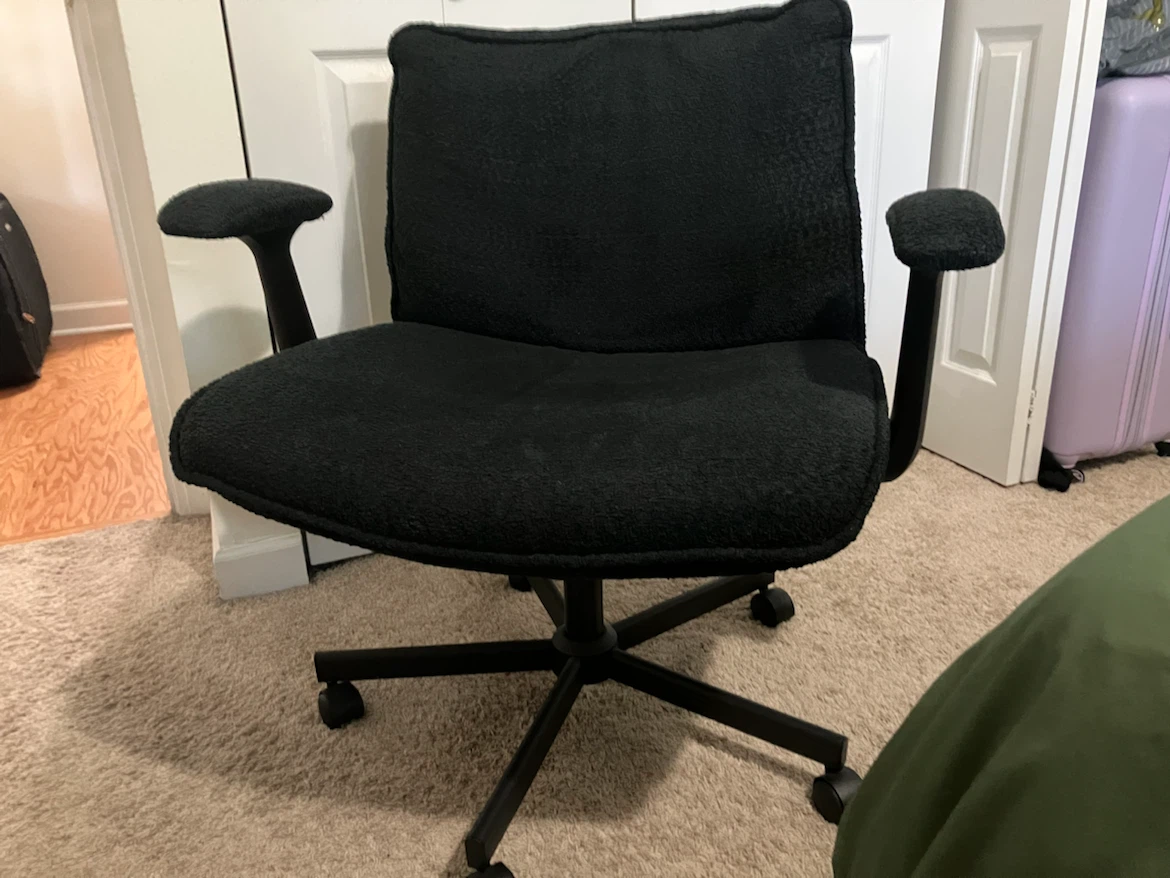 Wide Criss Cross Desk Chair