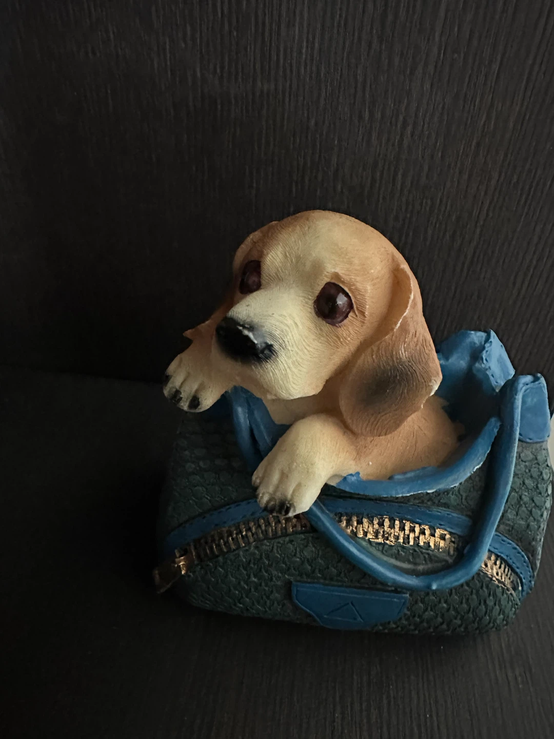 Dog in a Bag Figurine - photo 4