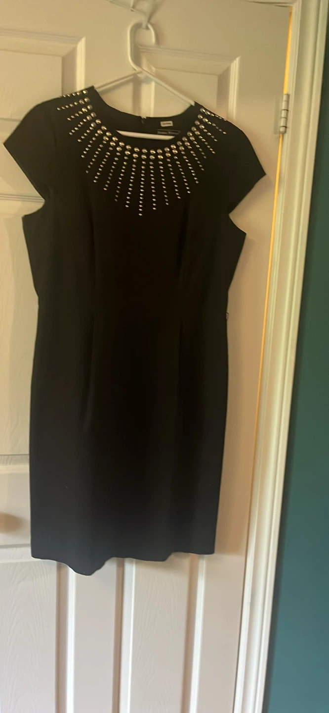 Jessica Howard Black Studded Cap Sleeve Dress - photo 4
