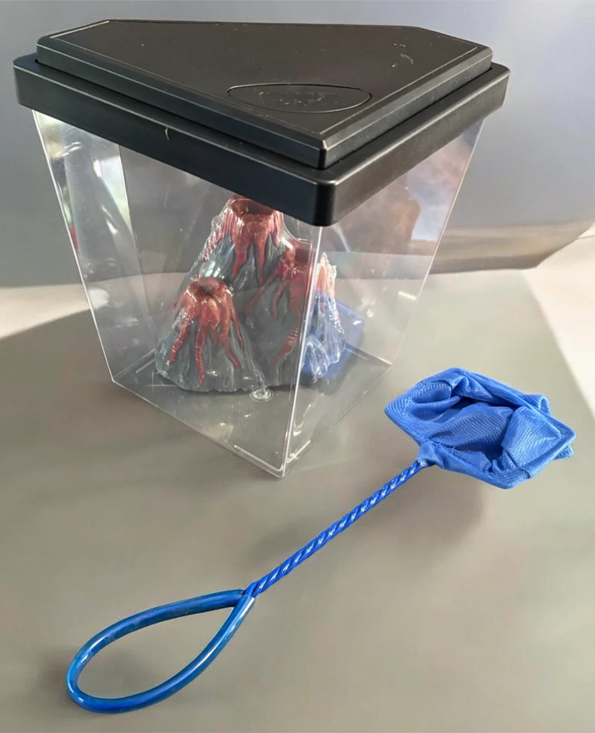 Corner Desktop Aquarium with net and ornament GUC - photo 3
