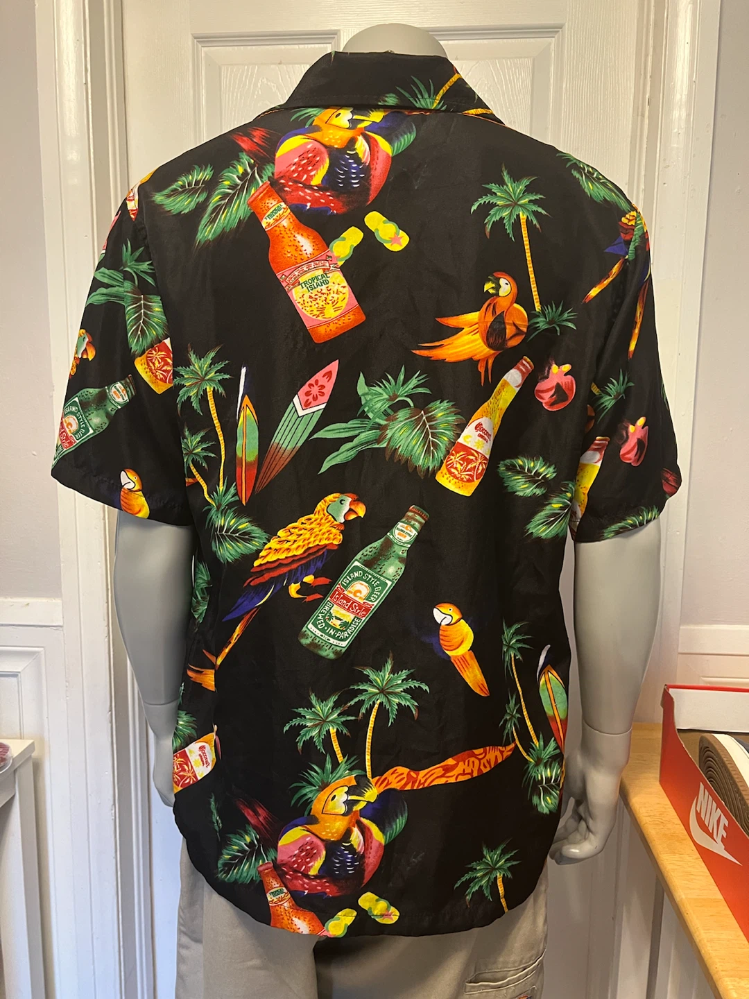 Hawaiian Shirt- Size M. o - photo 2