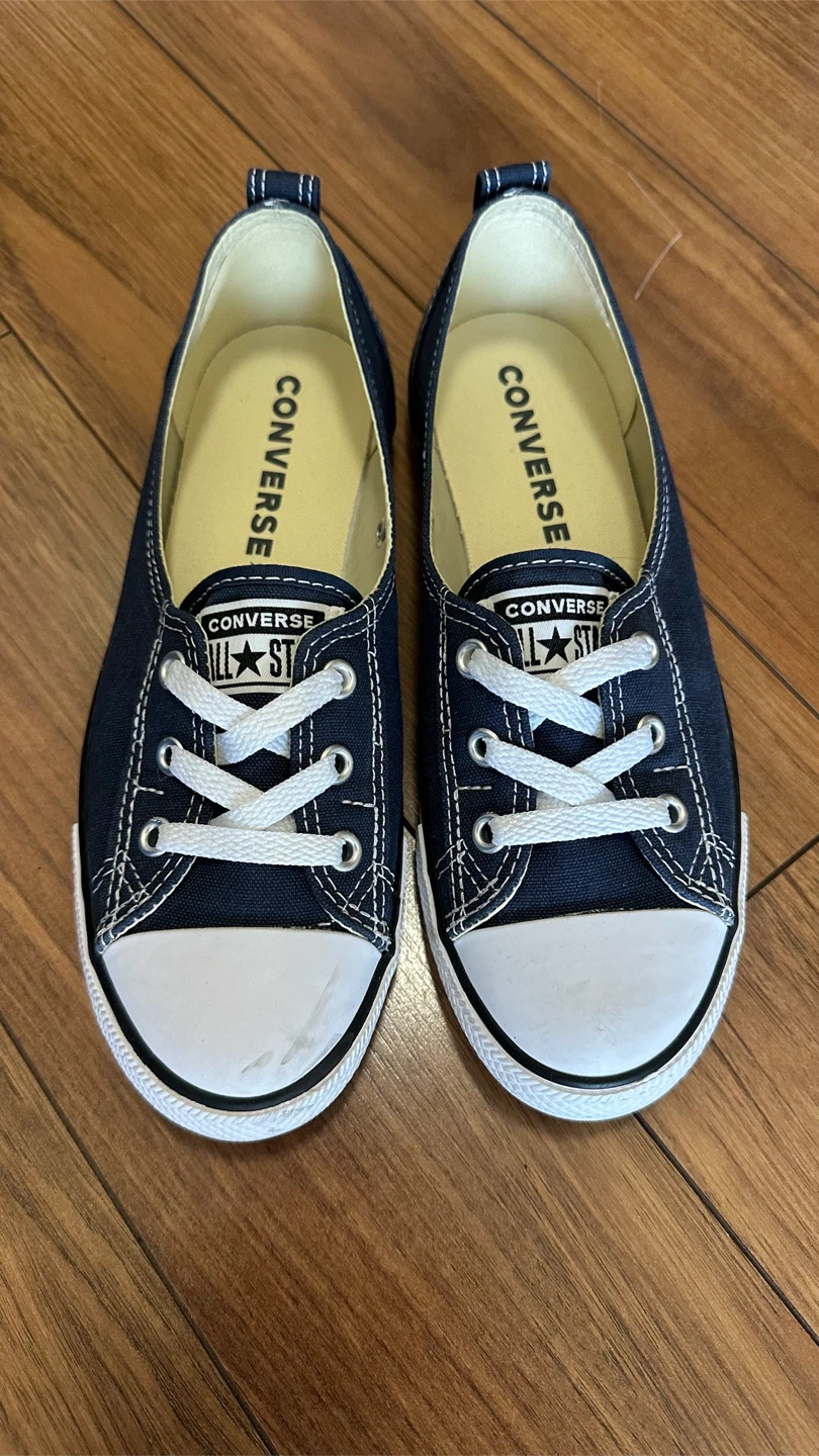 Converse All Star Navy Canvas Shoes - Women's Size 7