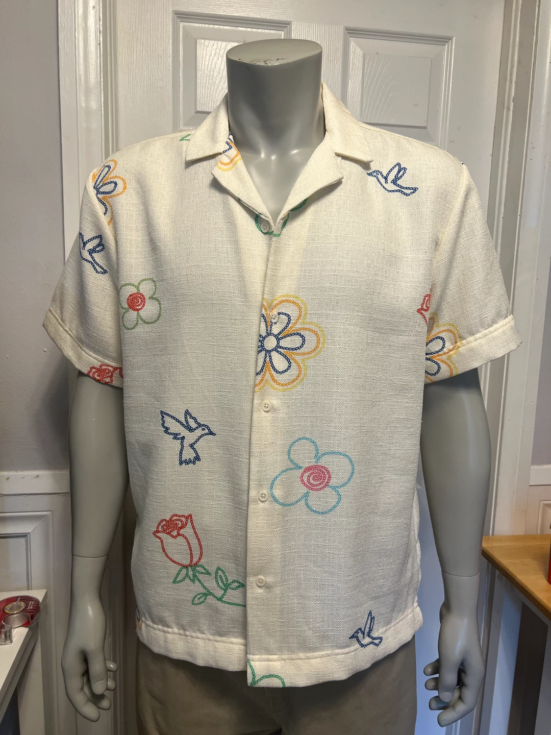 Malibu Embroidered Shirt - Size M
