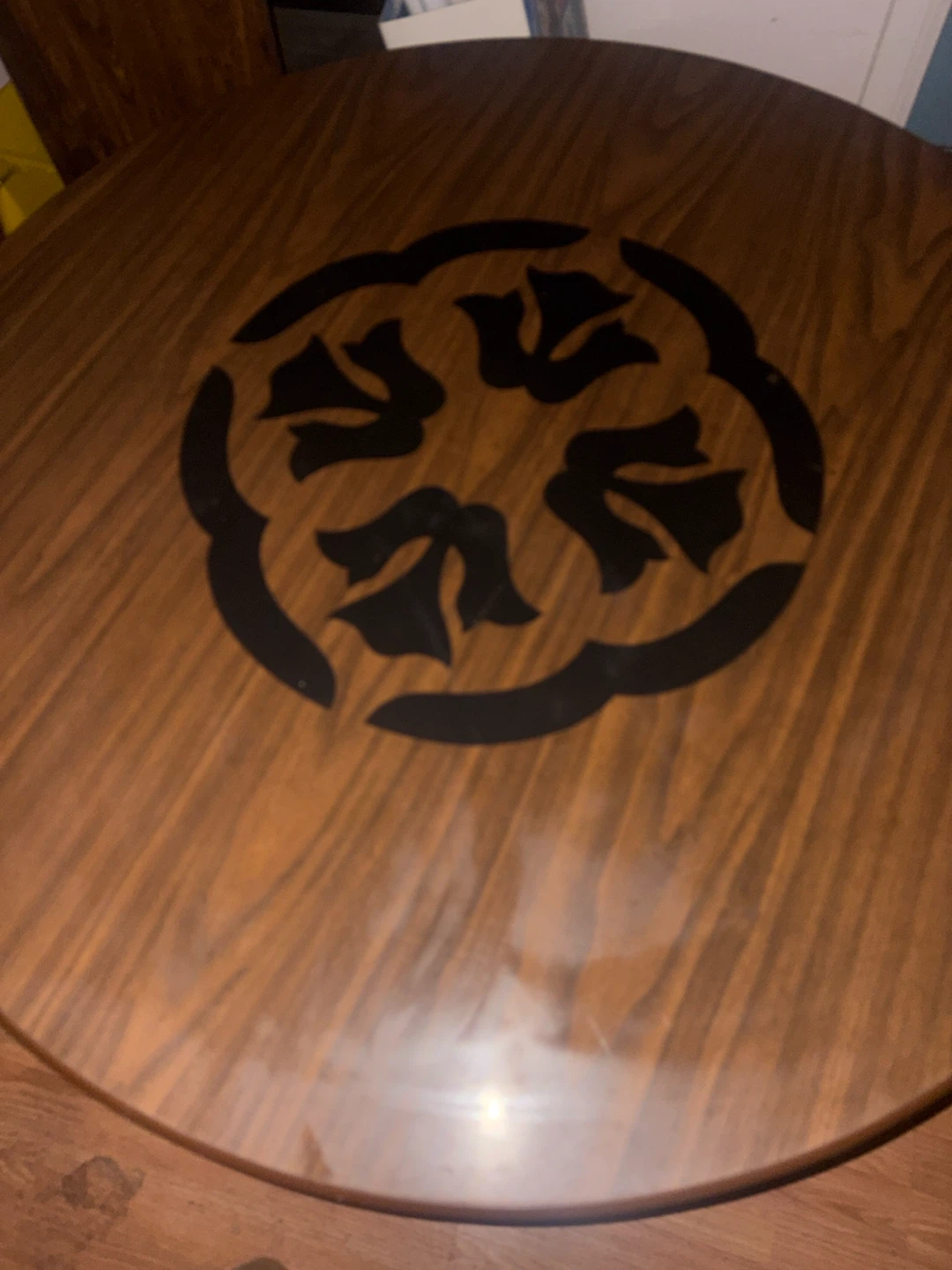 Round Wooden Dining Table with Pedestal Base - photo 4