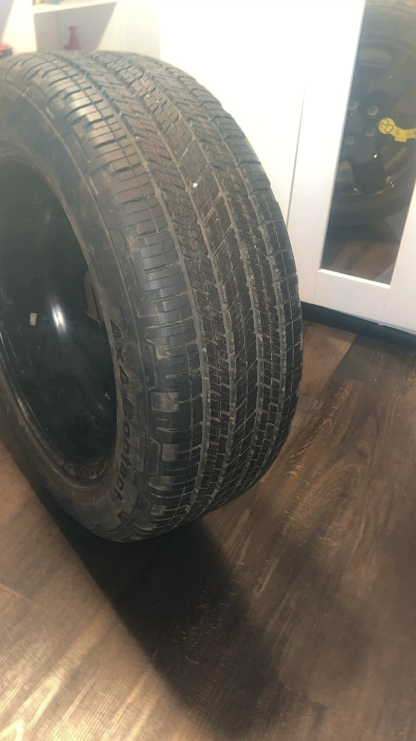Continental Tire on Black Rim - photo 4