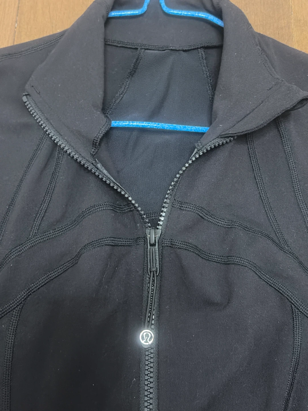 Lululemon black define jacket - size 6 - photo 3