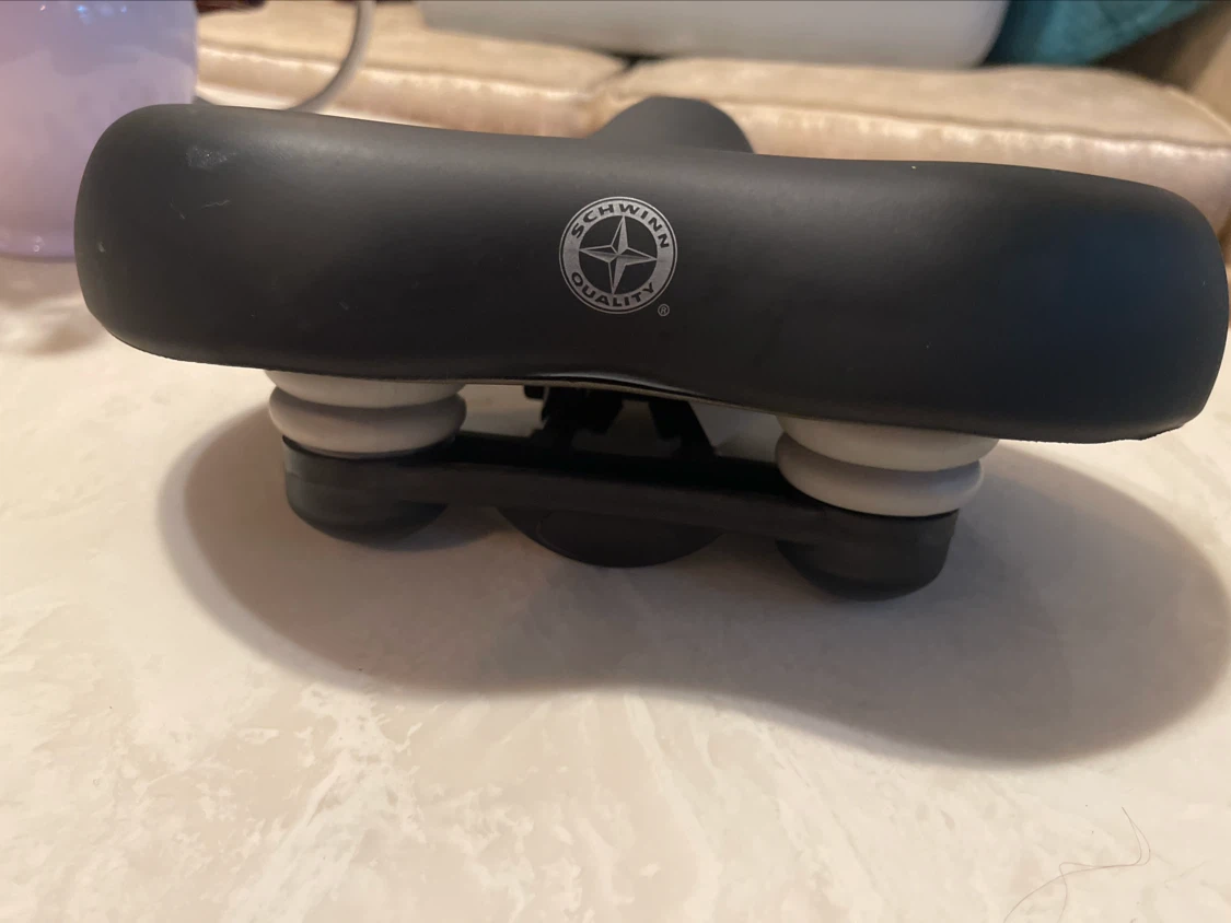 Schwinn Bicycle wide Seat - photo 3