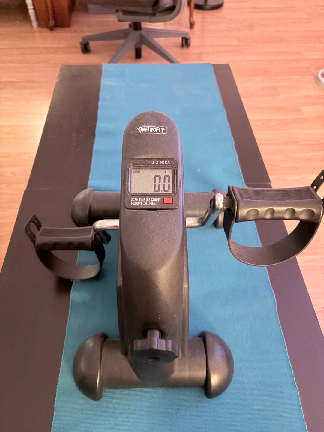 OneTwoFit Mini Exercise Bike Pedal Exerciser