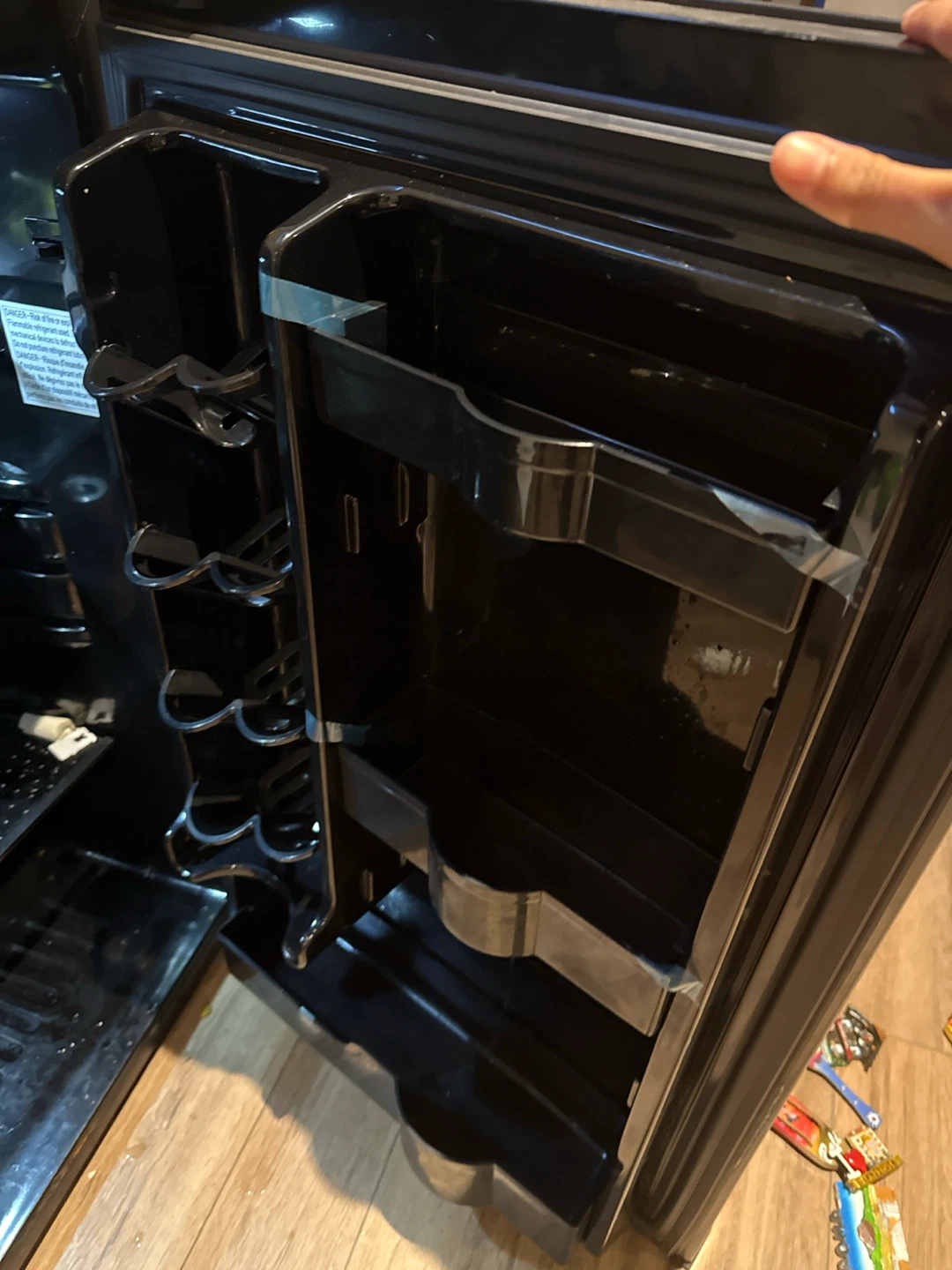 Danby Mini Fridge - photo 3