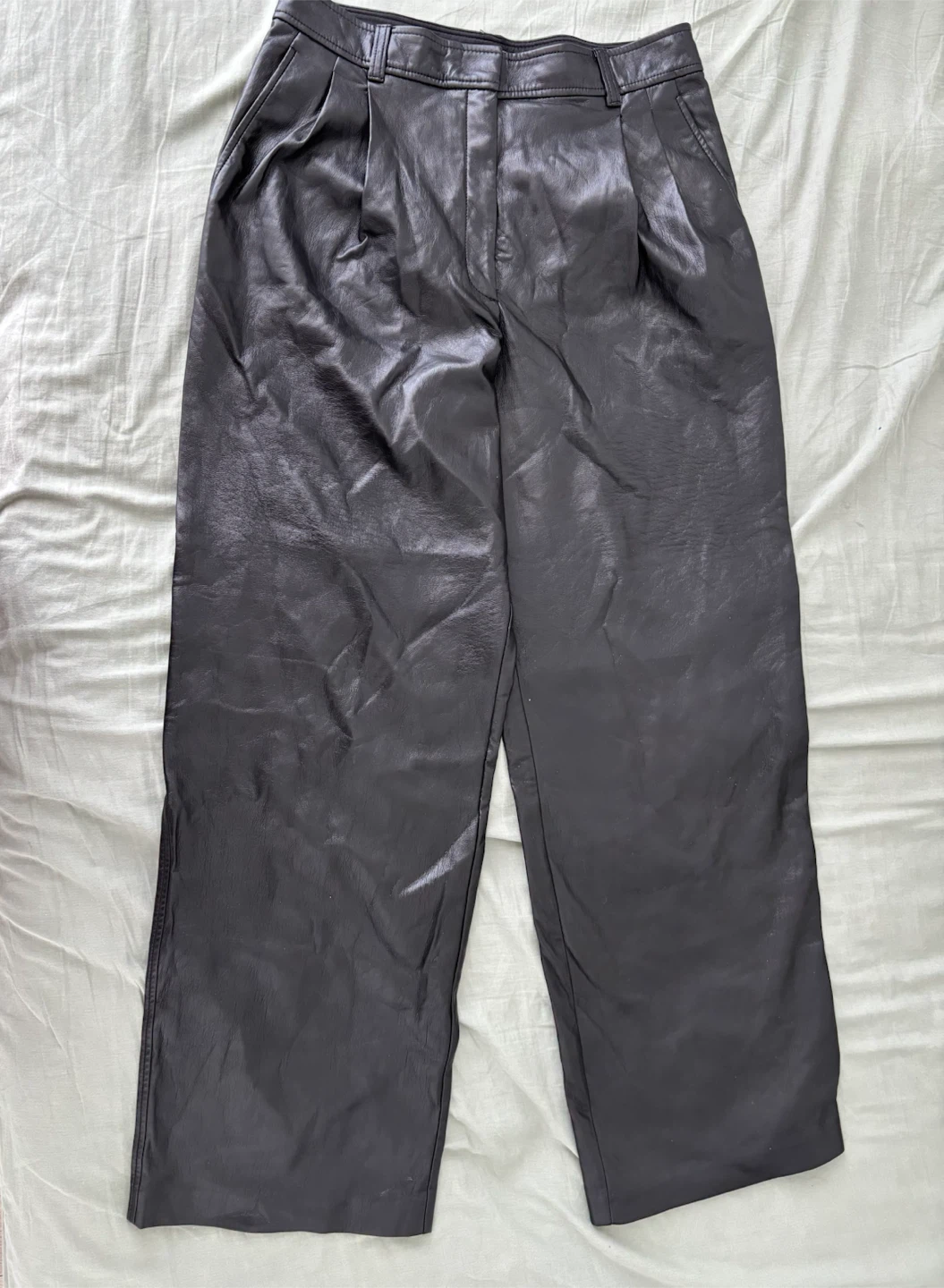Aritzia Tops / Skirt / Pants / Cropped Hoodie - photo 5